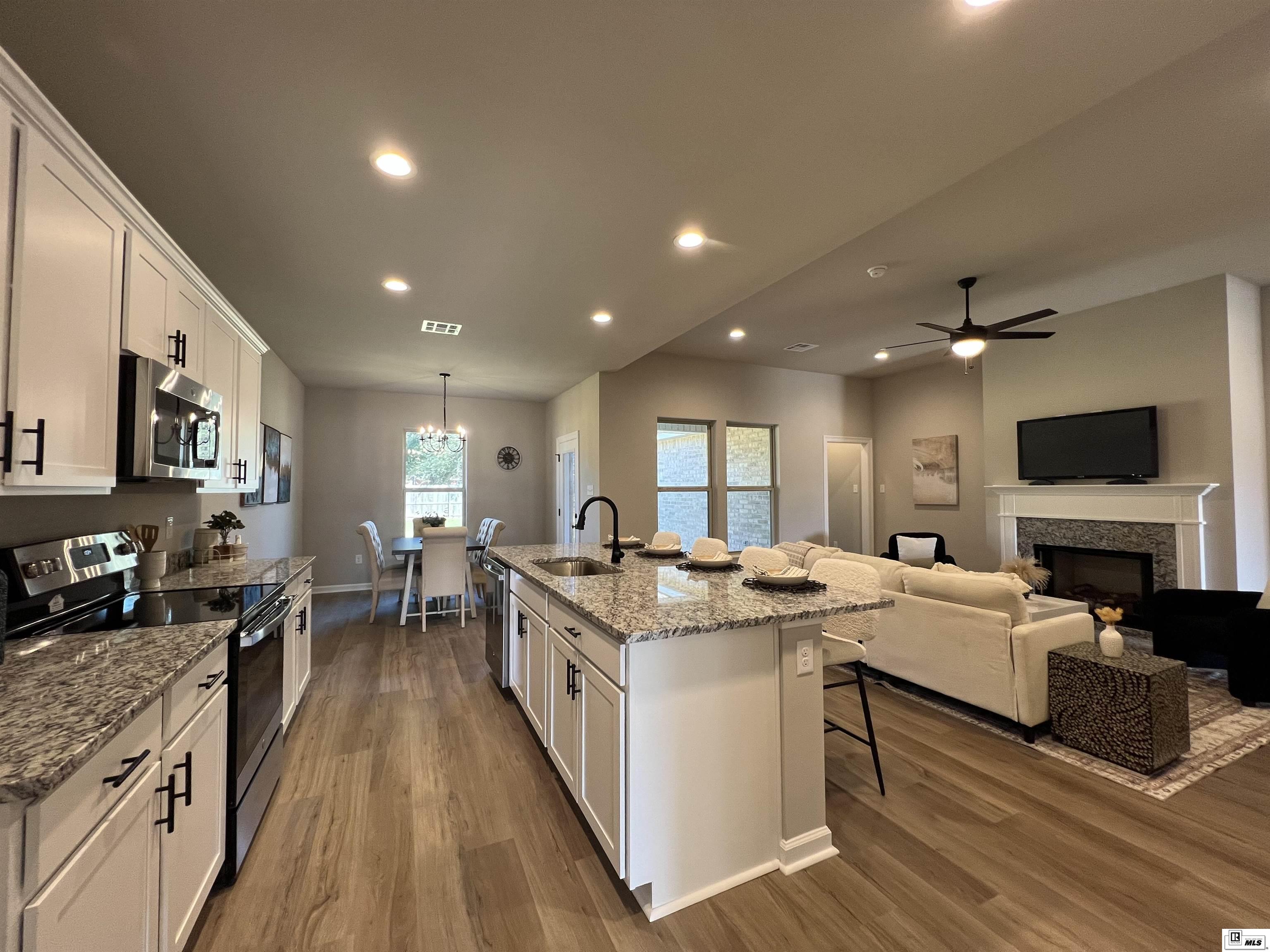 129 Dutchman Drive