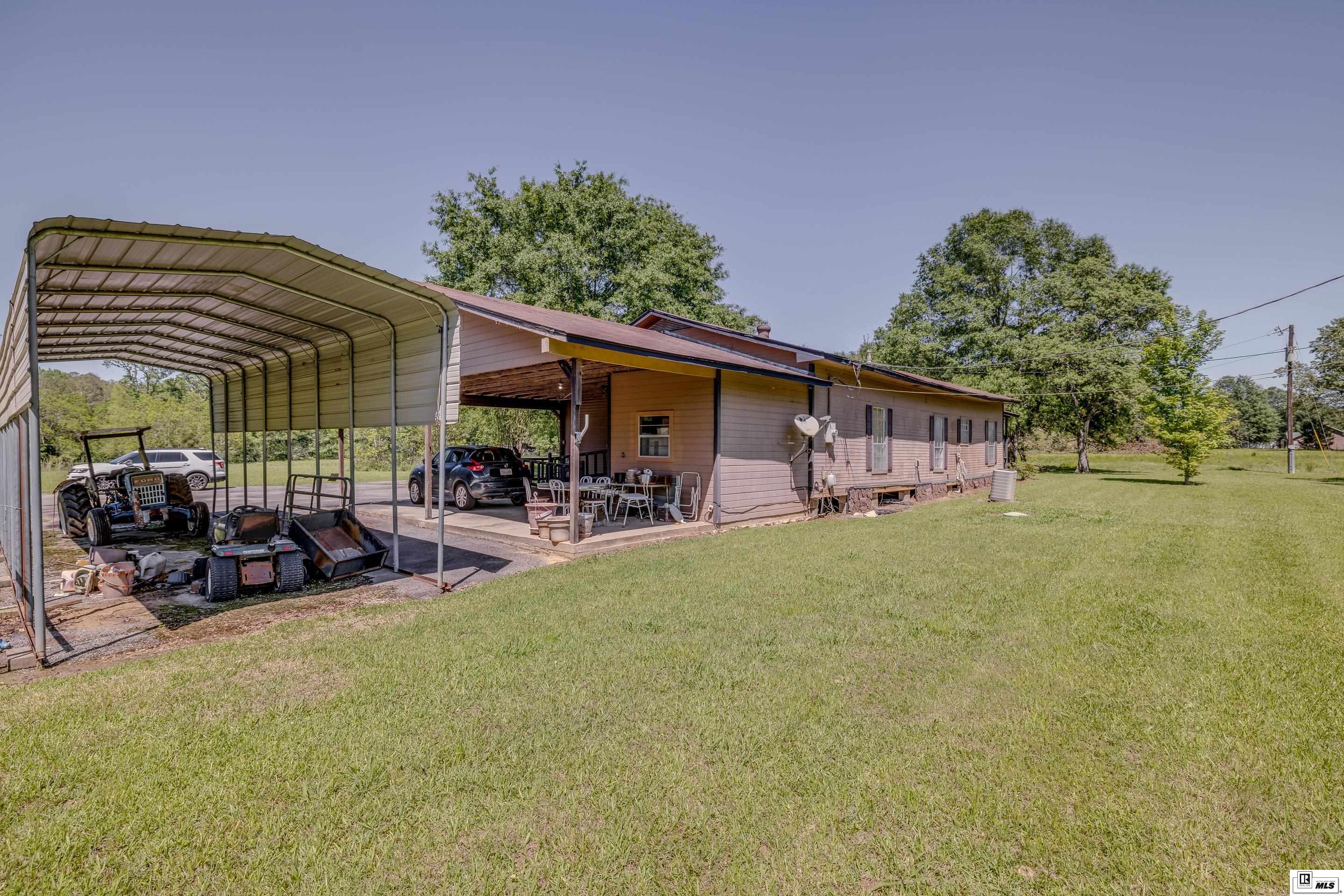 210 Pickett Lane