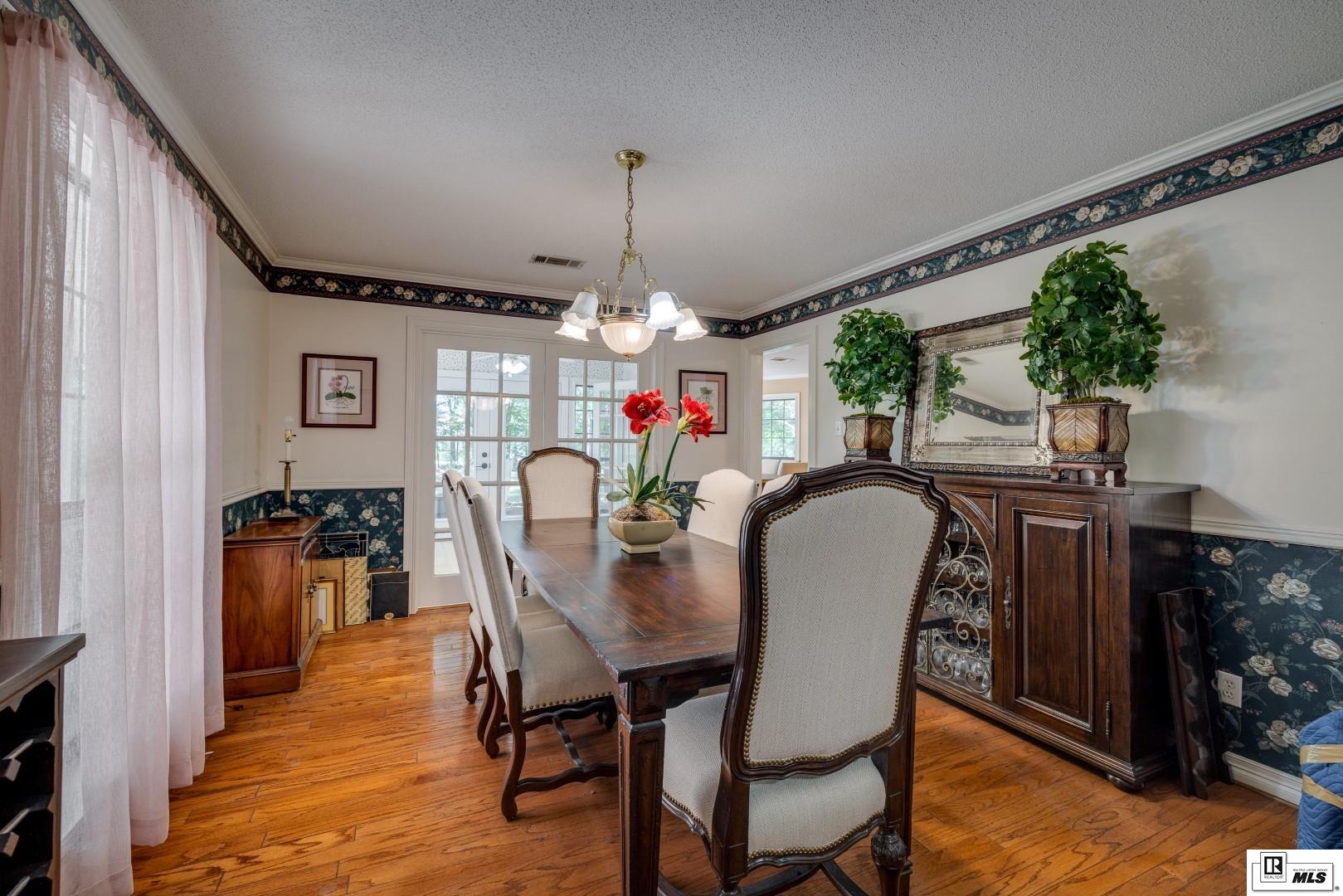 150 Rolleigh Russell Road