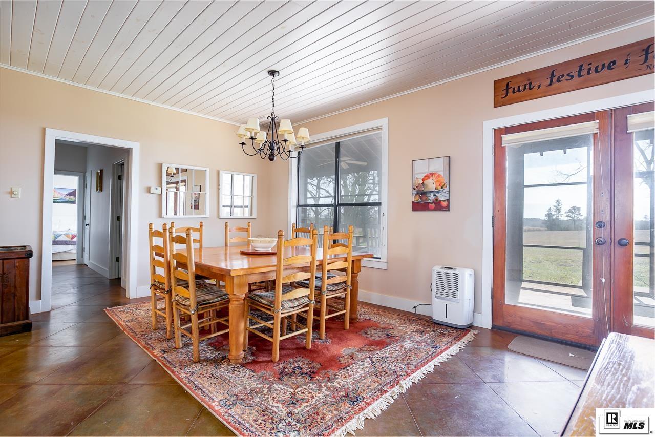 2823B Highway 151