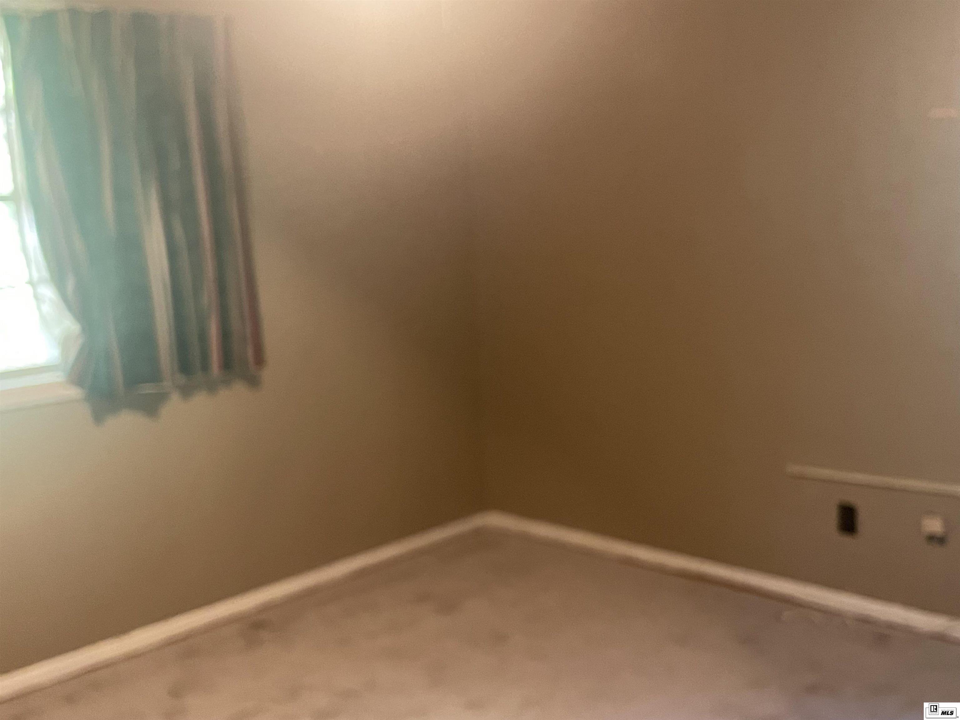 8506 Highway 17