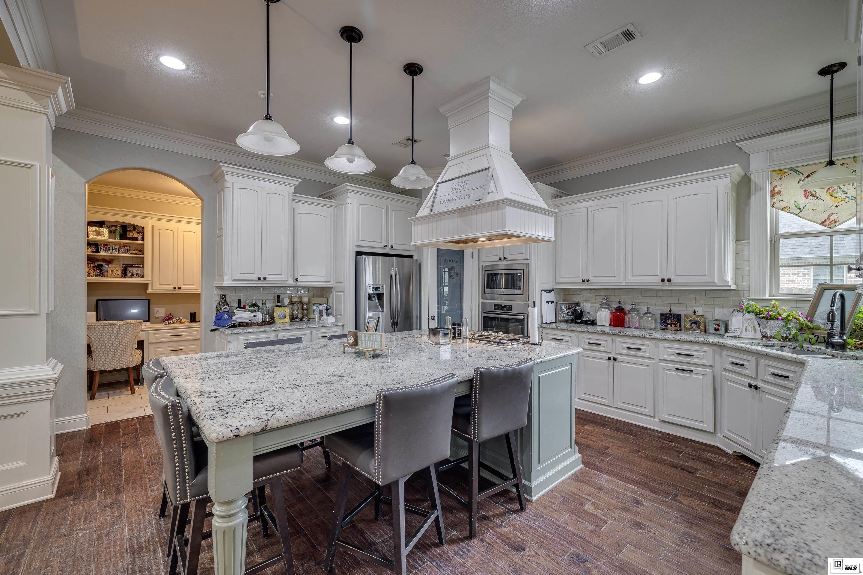 174 East Shore Road