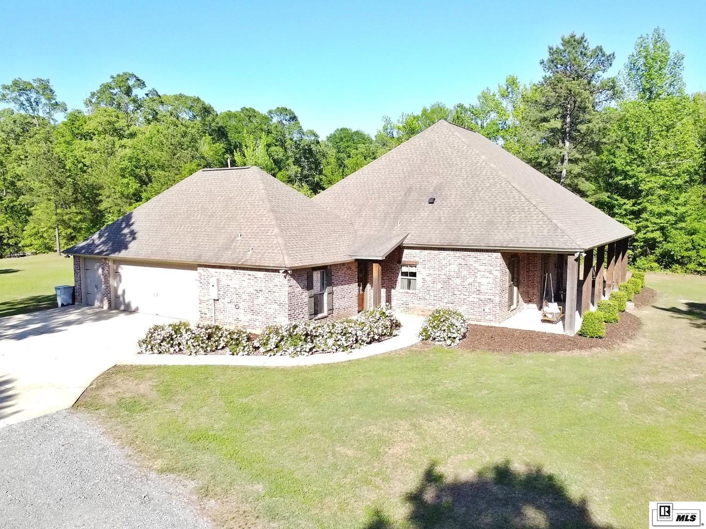 1053 Leckie Road