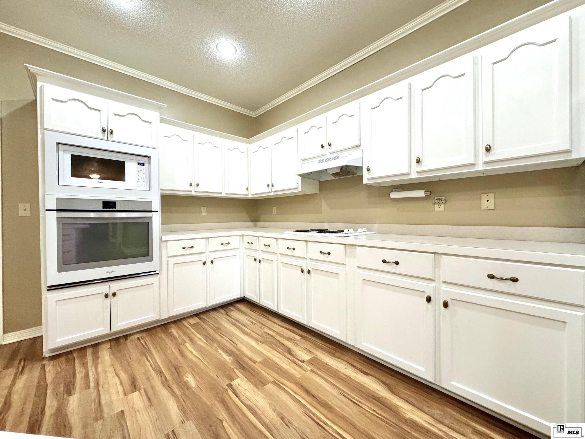 320 Raymond Drive