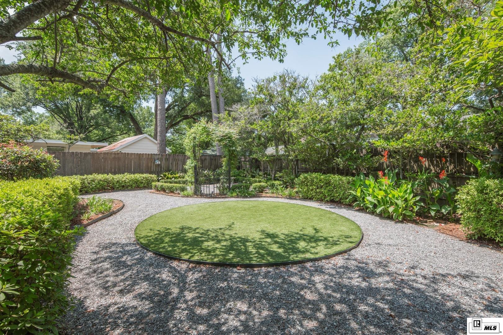 219 Country Club Road