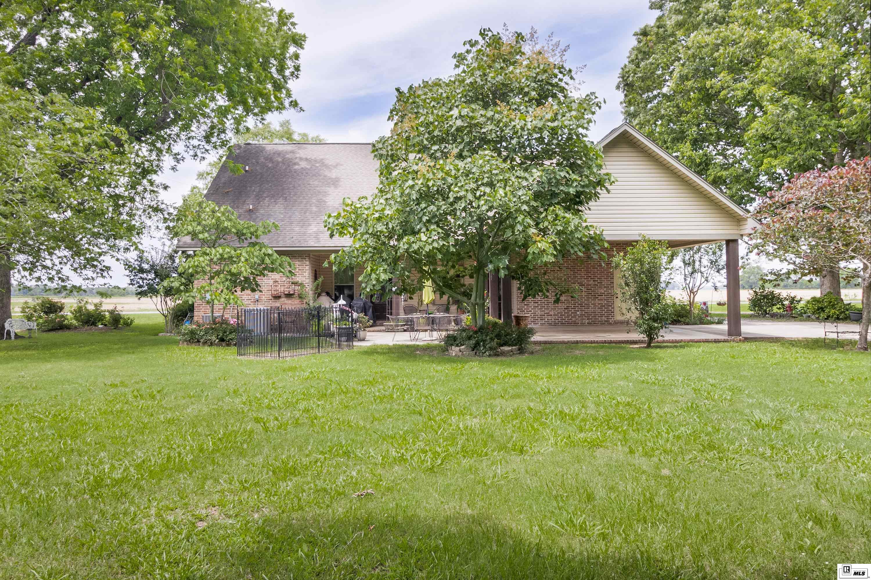 839 Scales Road
