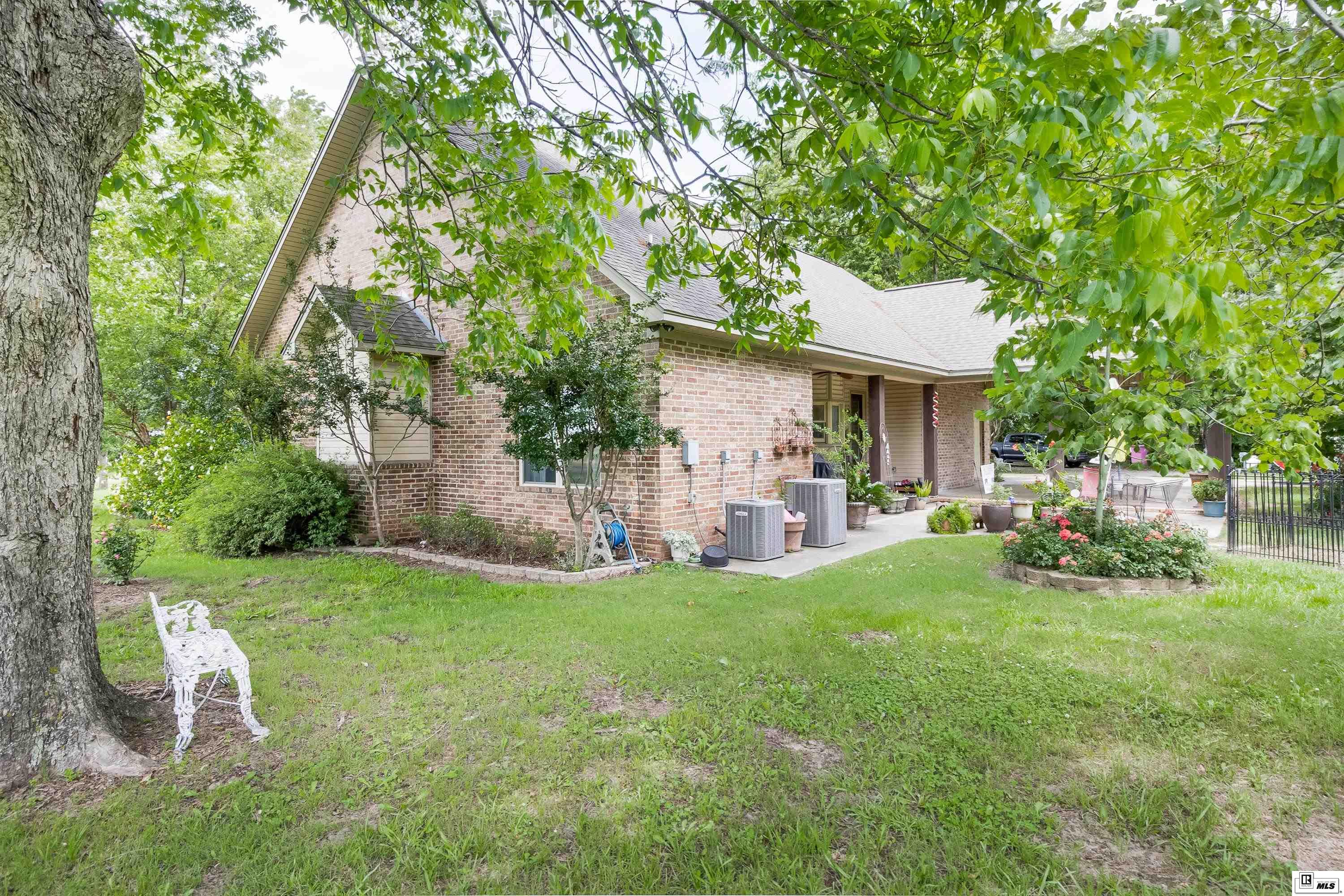 839 Scales Road