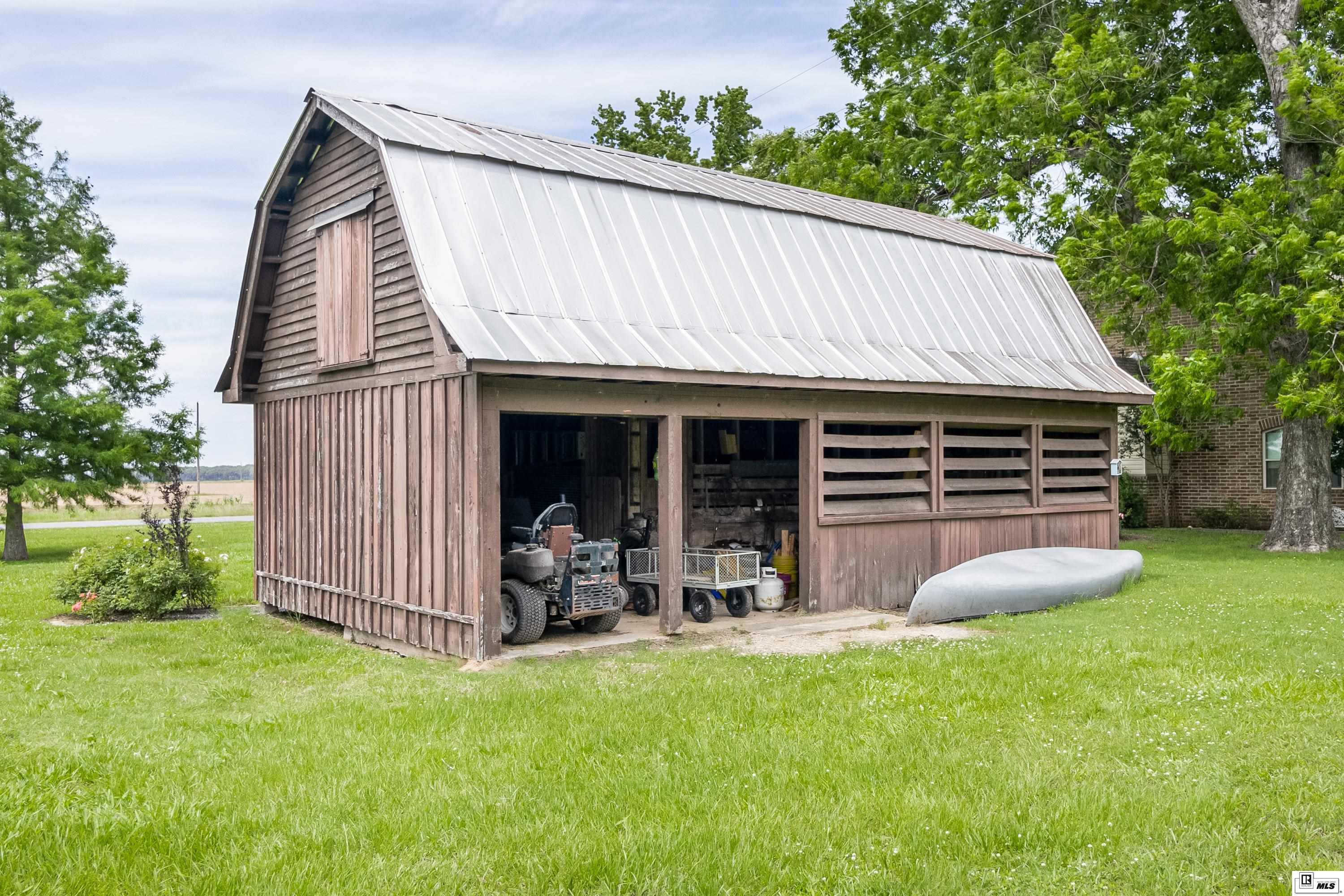839 Scales Road
