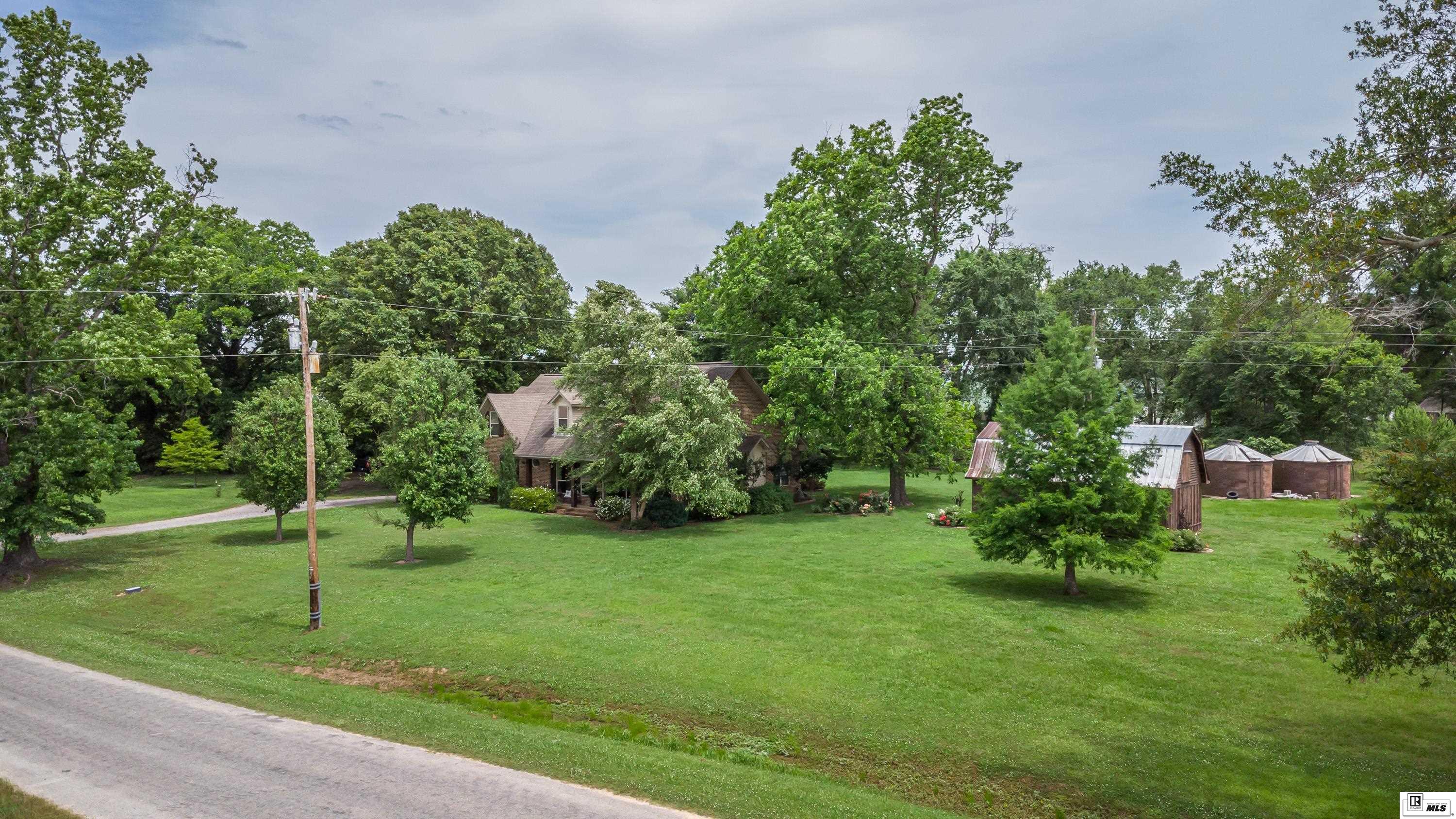 839 Scales Road
