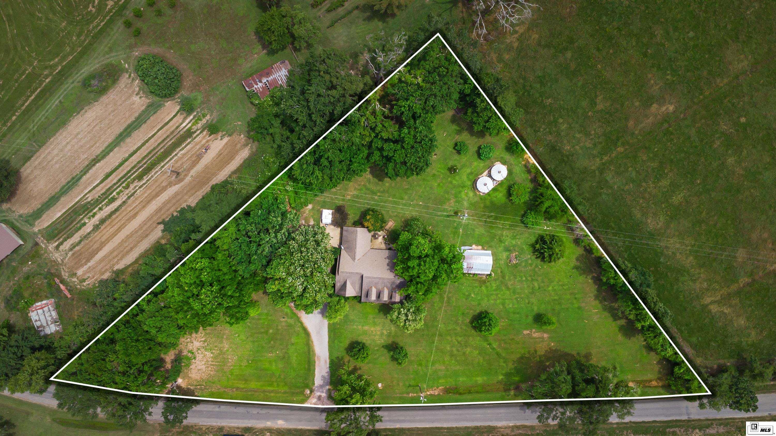 839 Scales Road