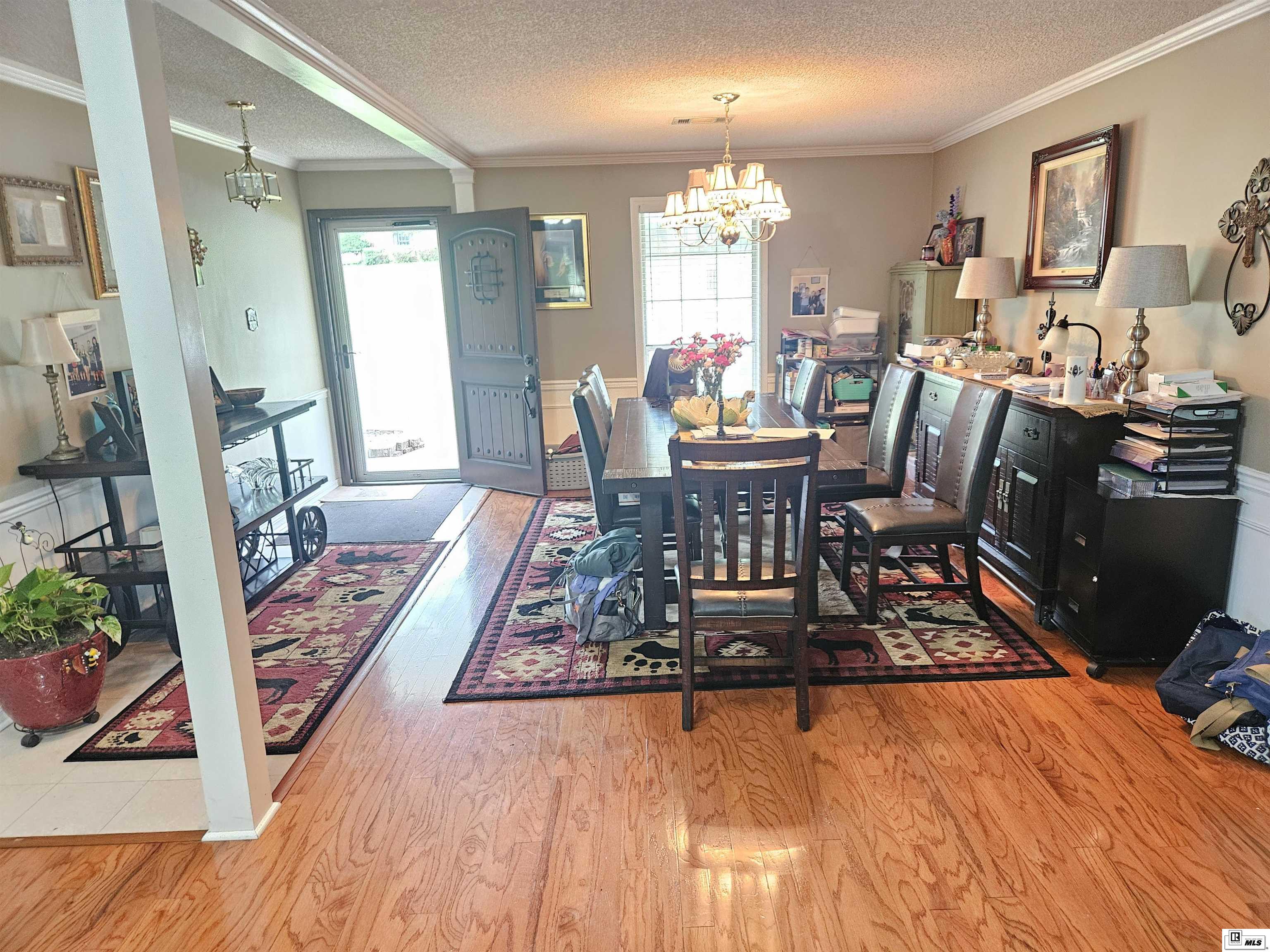 104 Comanche Circle