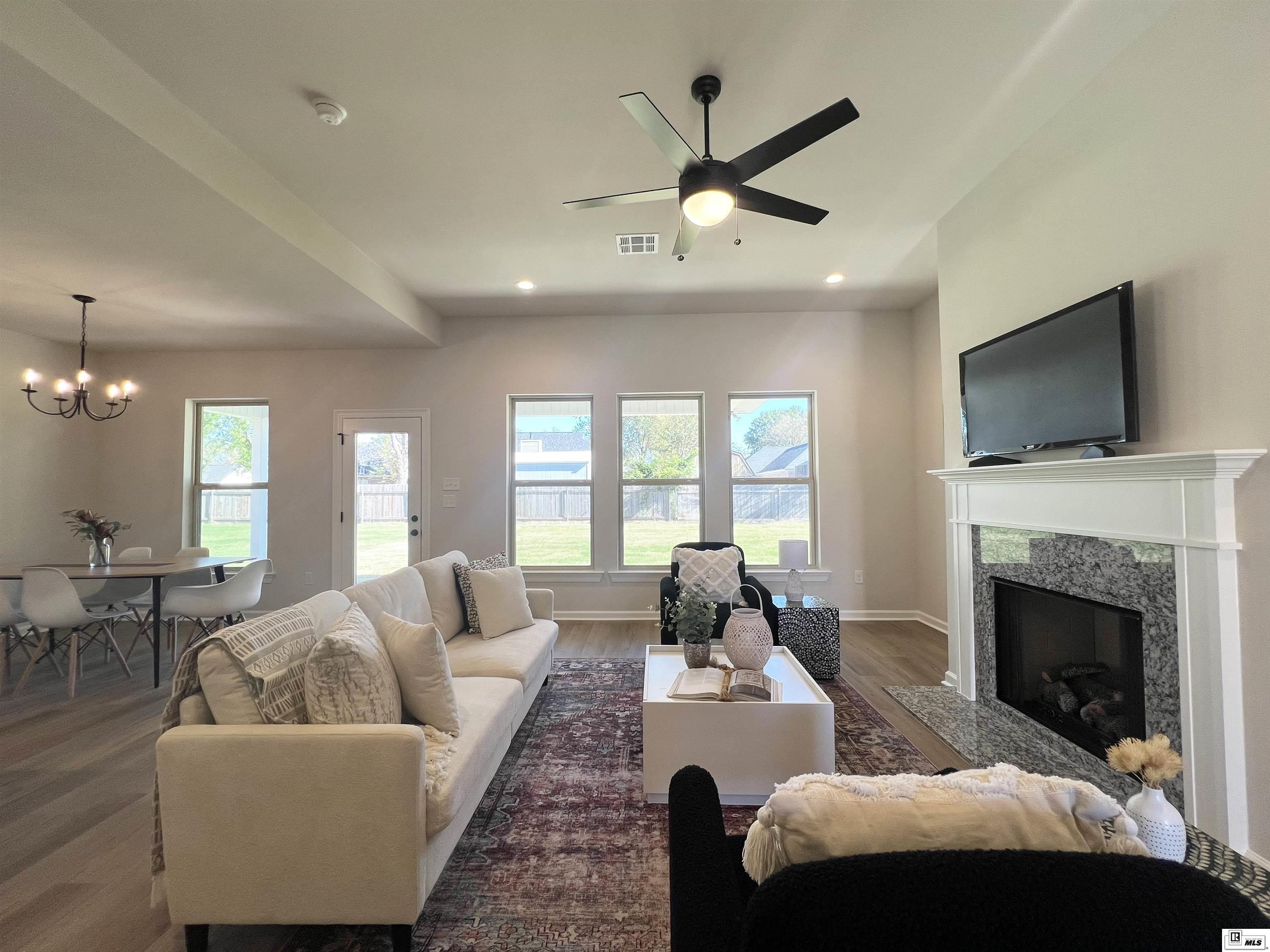 420 Magnolia Pointe Place