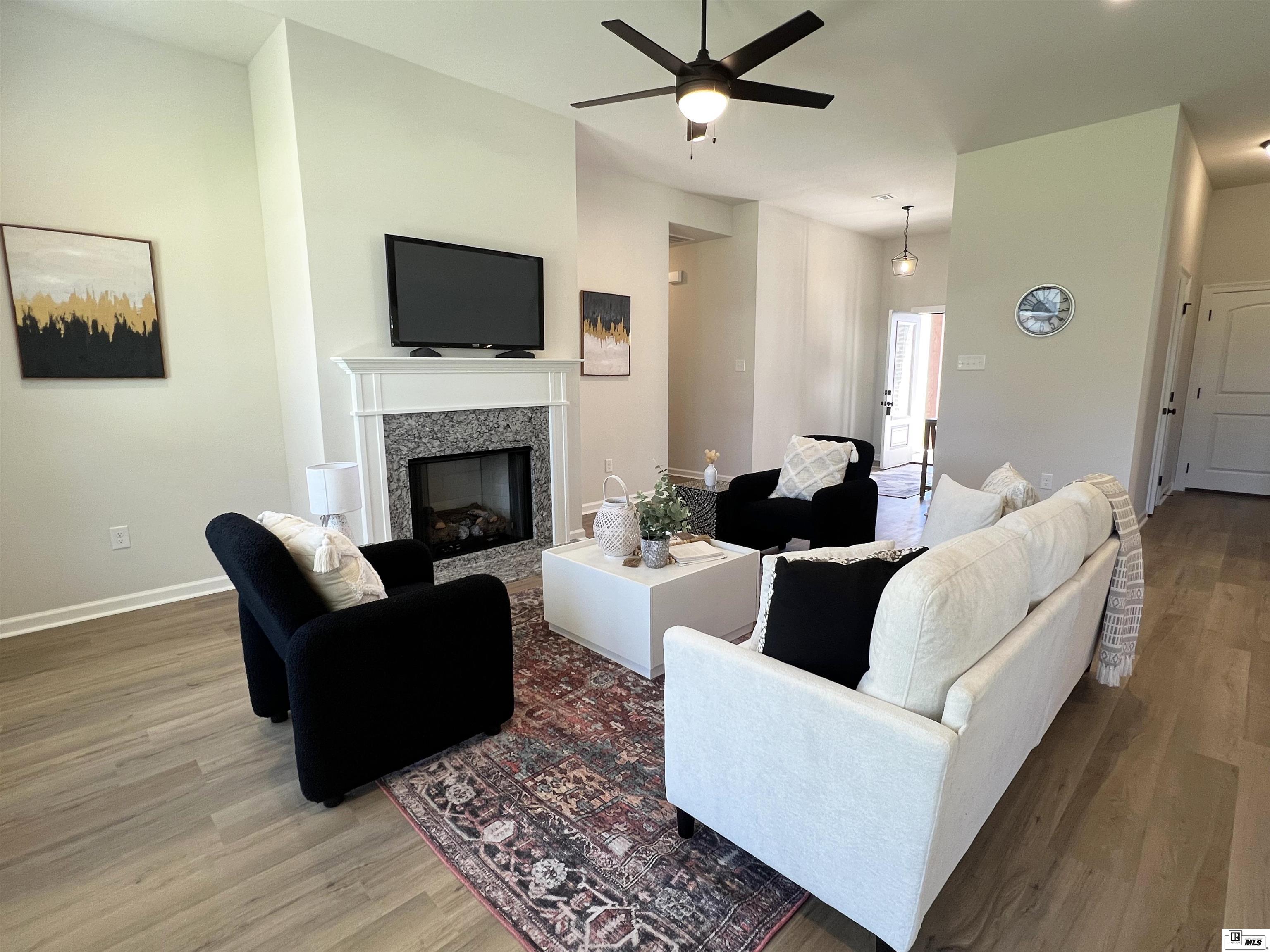 420 Magnolia Pointe Place