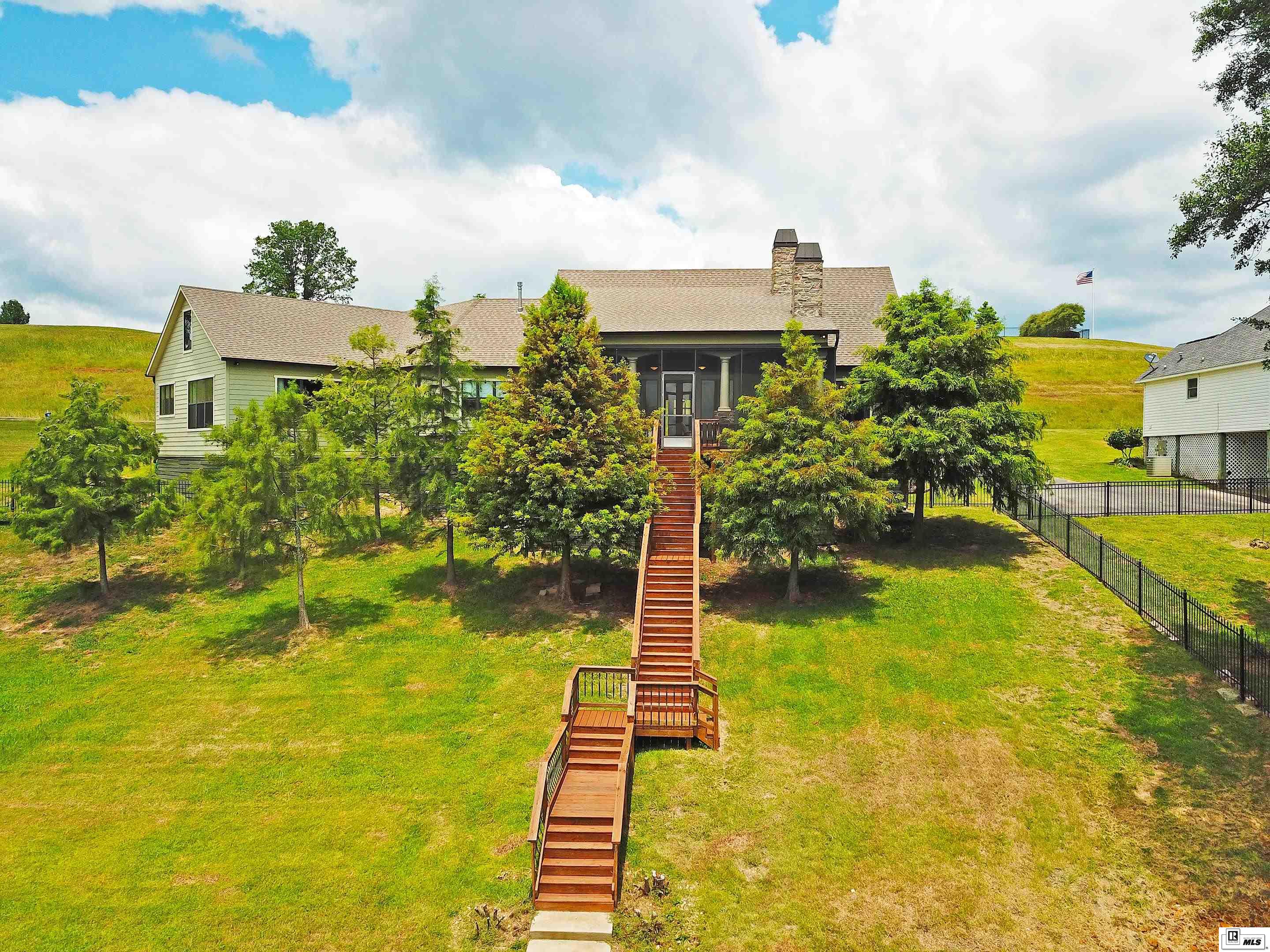 1199 Eagle Point Drive