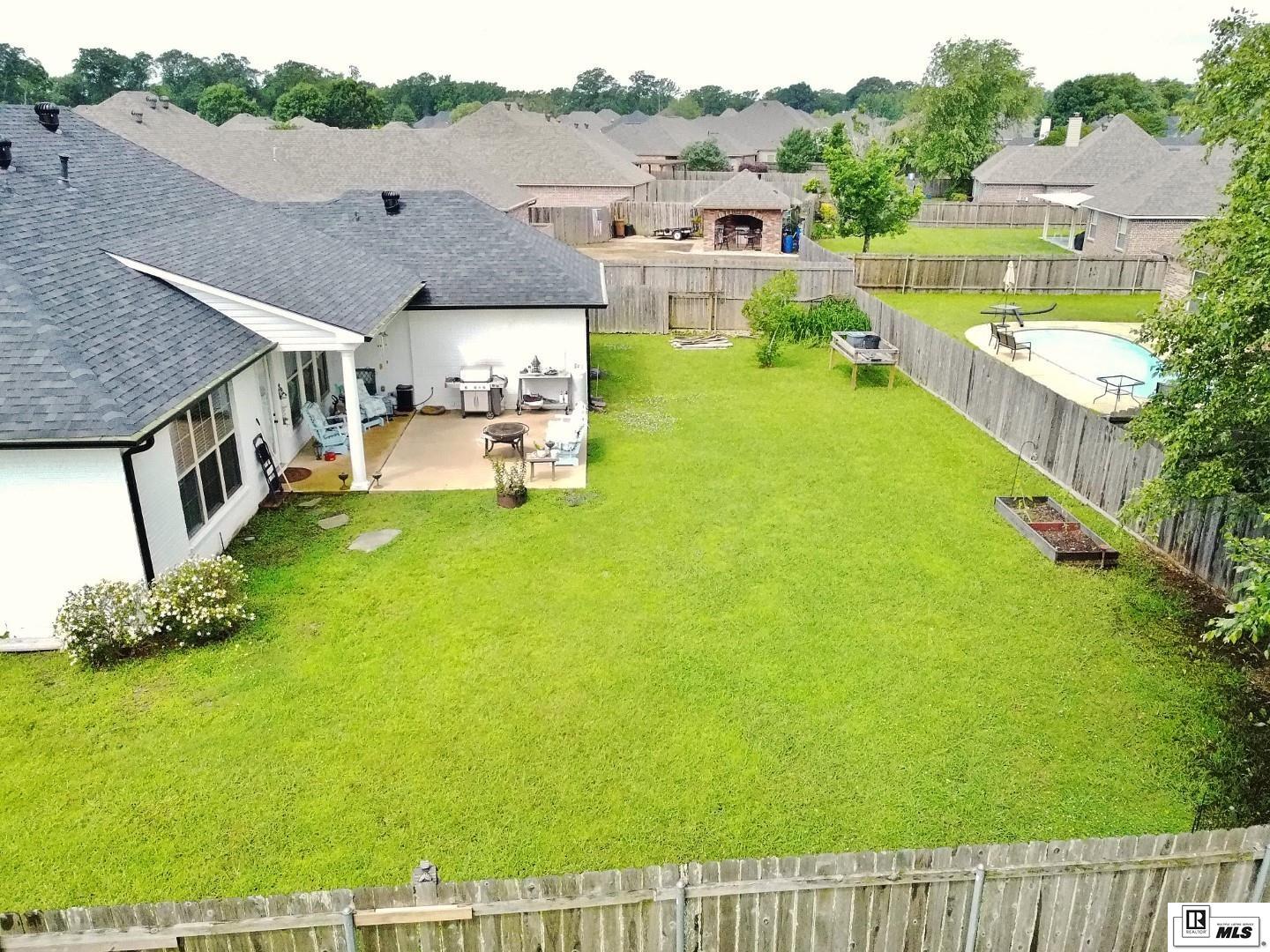 440 East Frenchman's Bend Road