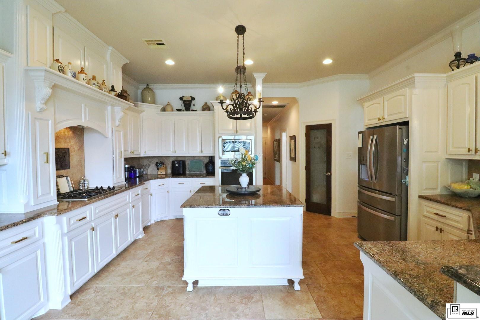 440 East Frenchman's Bend Road