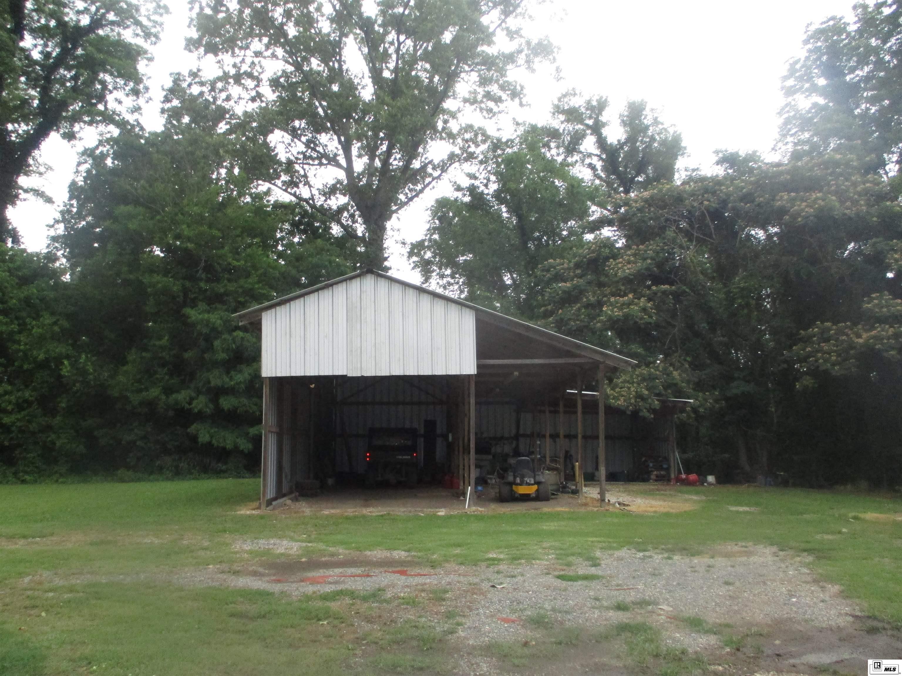 1010 Bear Lake Road