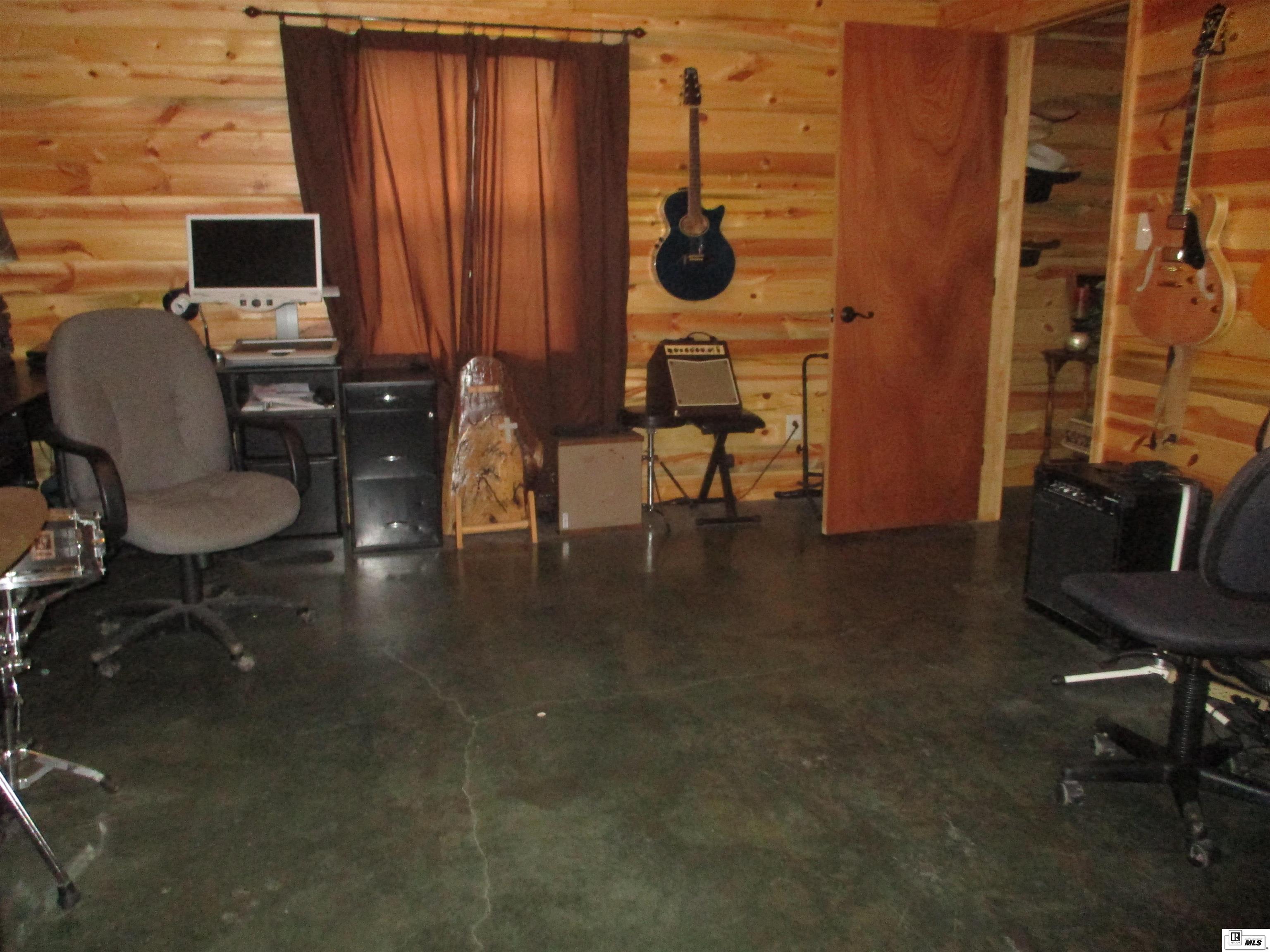 1010 Bear Lake Road
