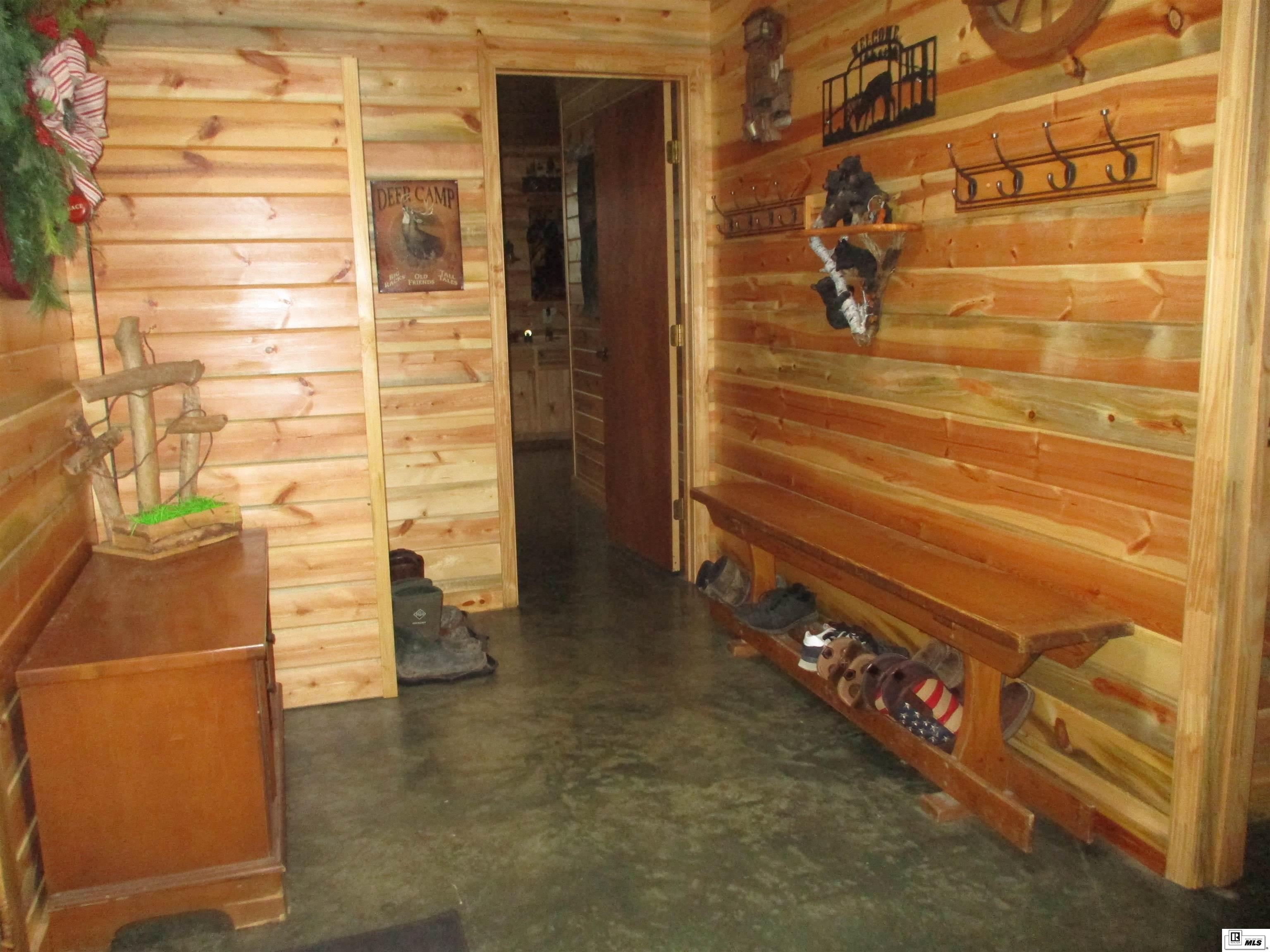 1010 Bear Lake Road
