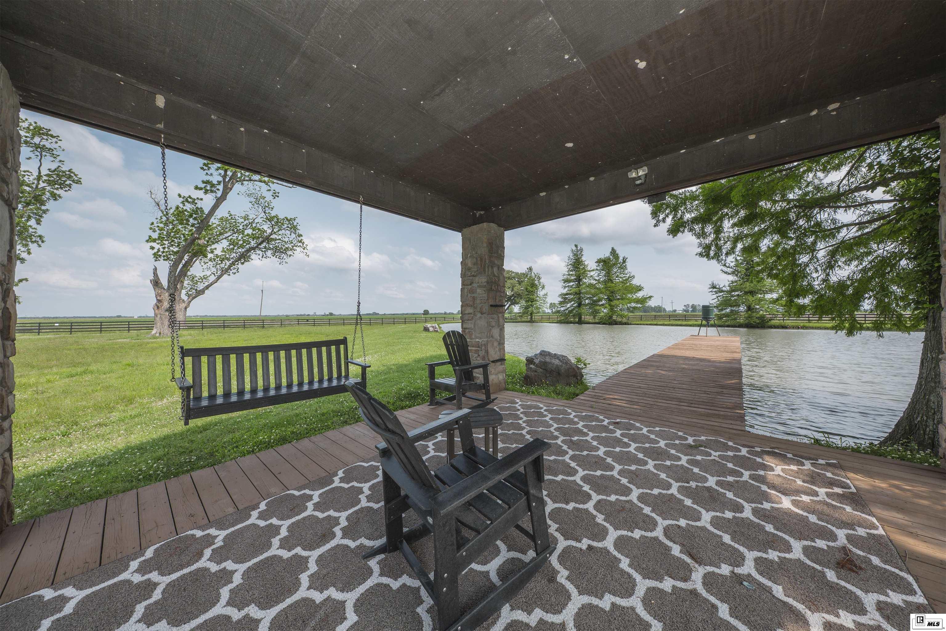 3585 Doss Highway