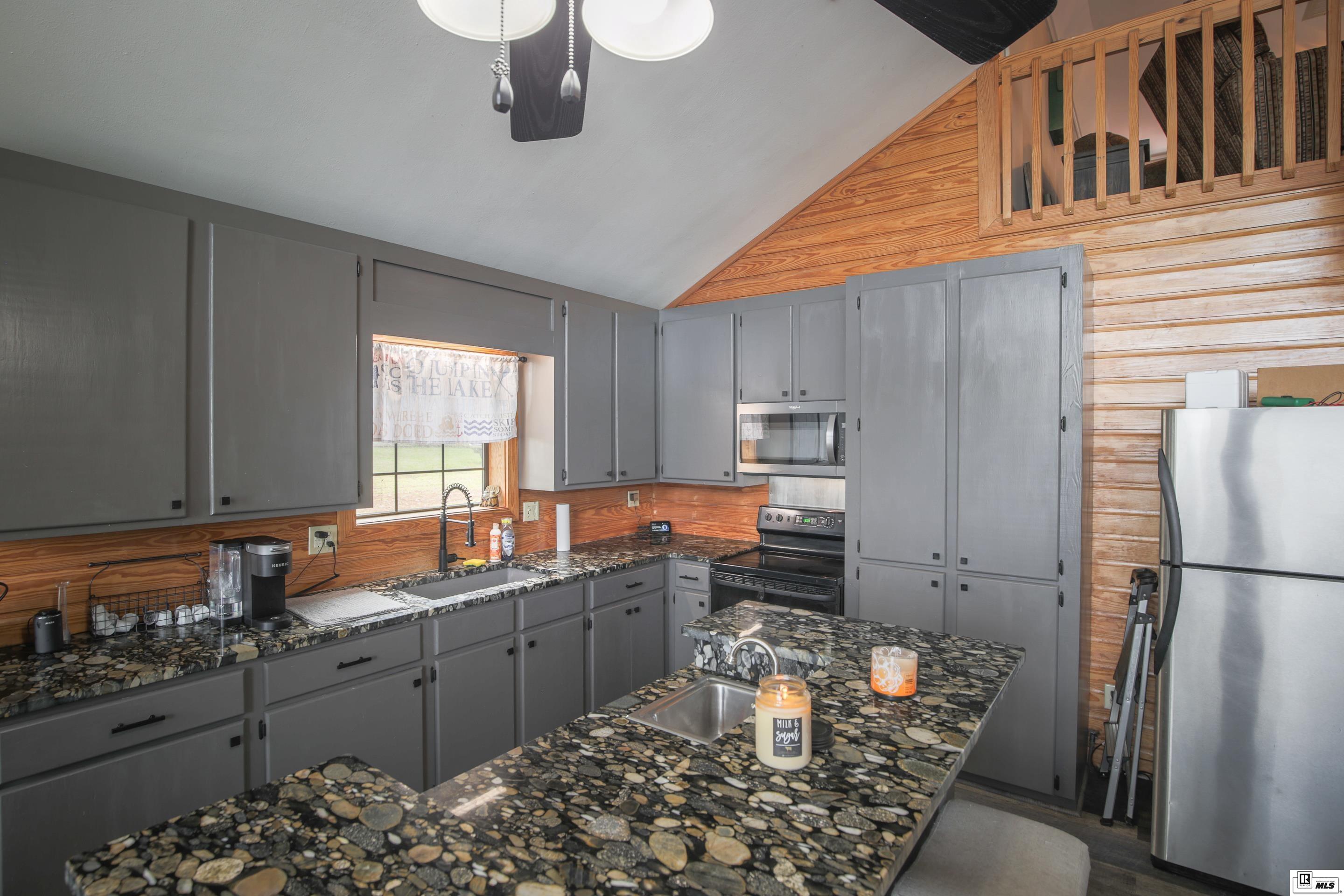1184 Websters Bluff Road