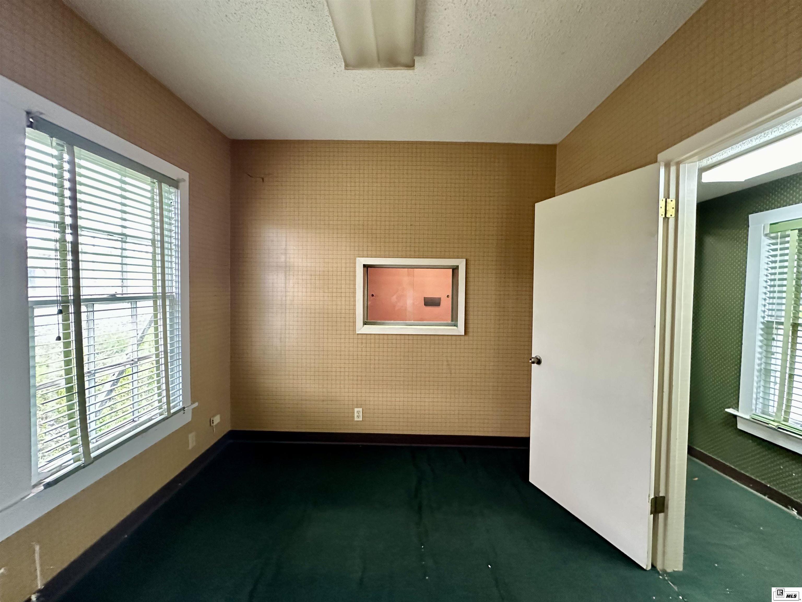 304 Benedette Street