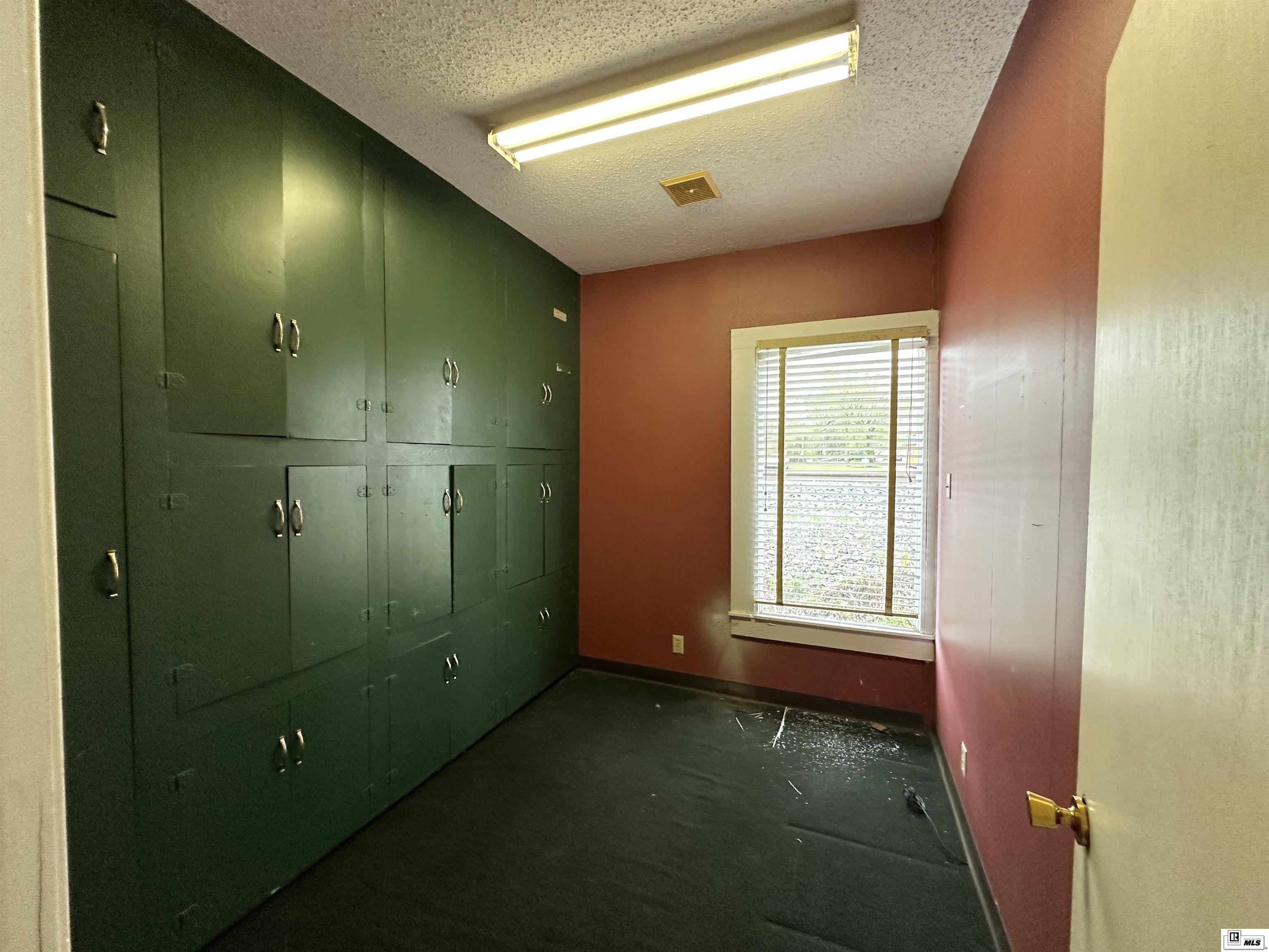 304 Benedette Street