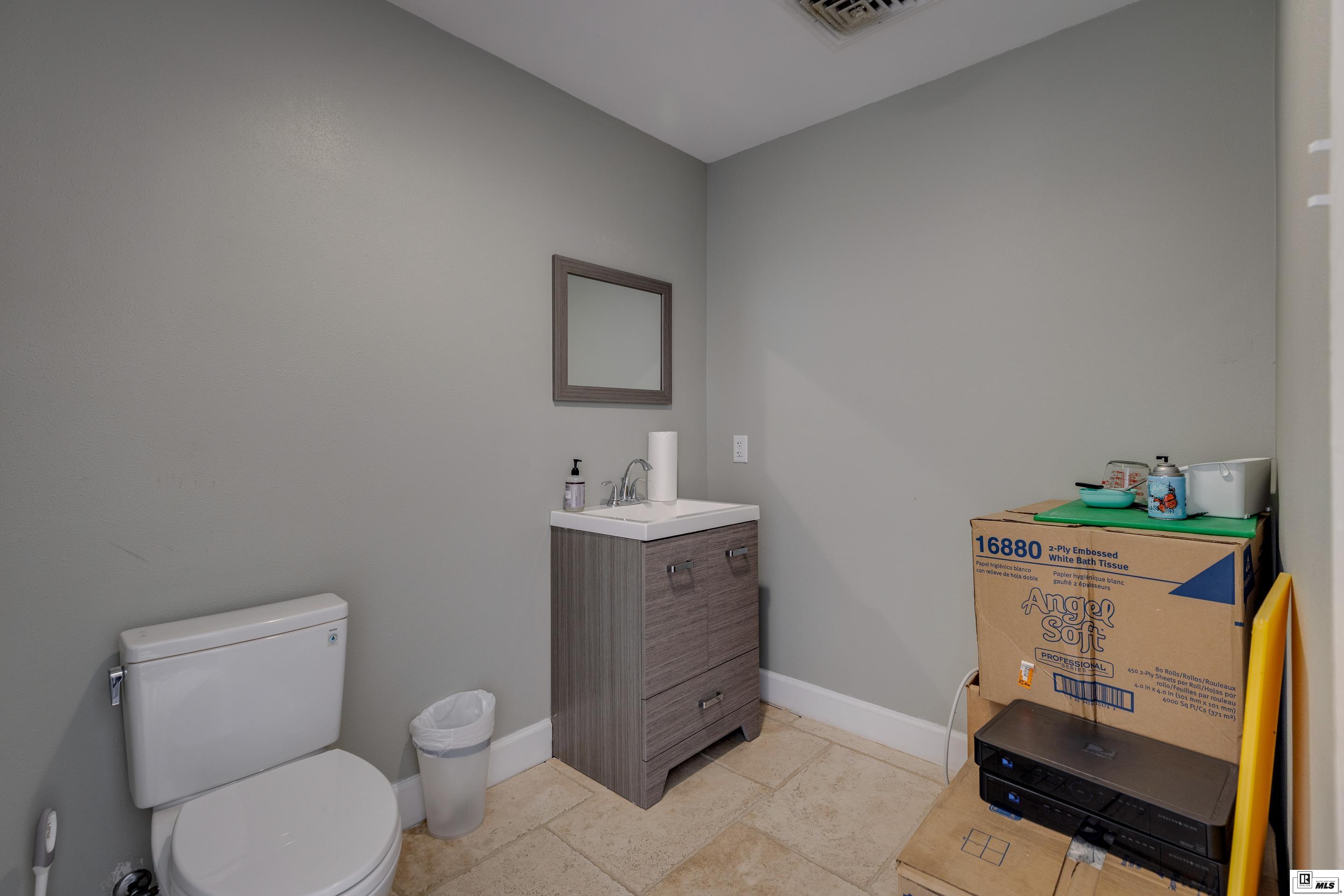 2209 Forsythe Avenue