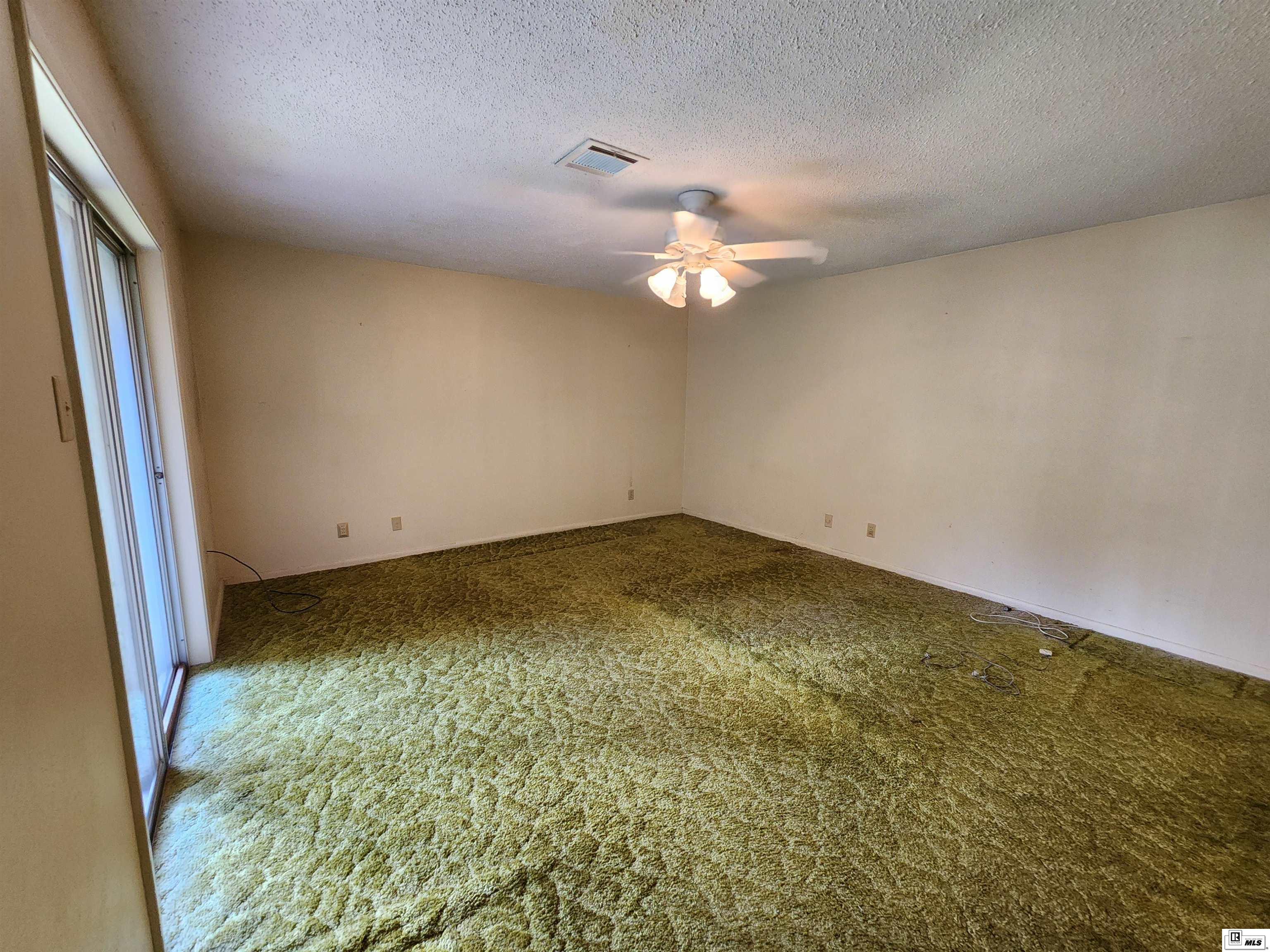 2103 Edgewood Drive