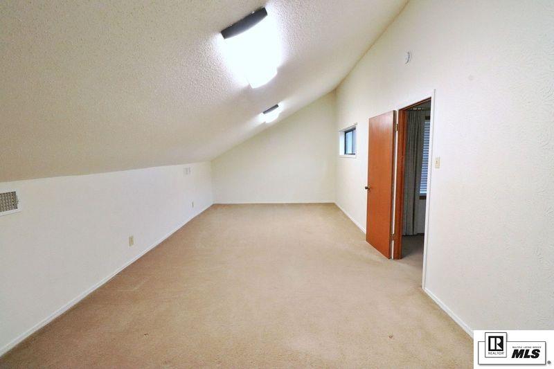 6411 Diamond Head Drive