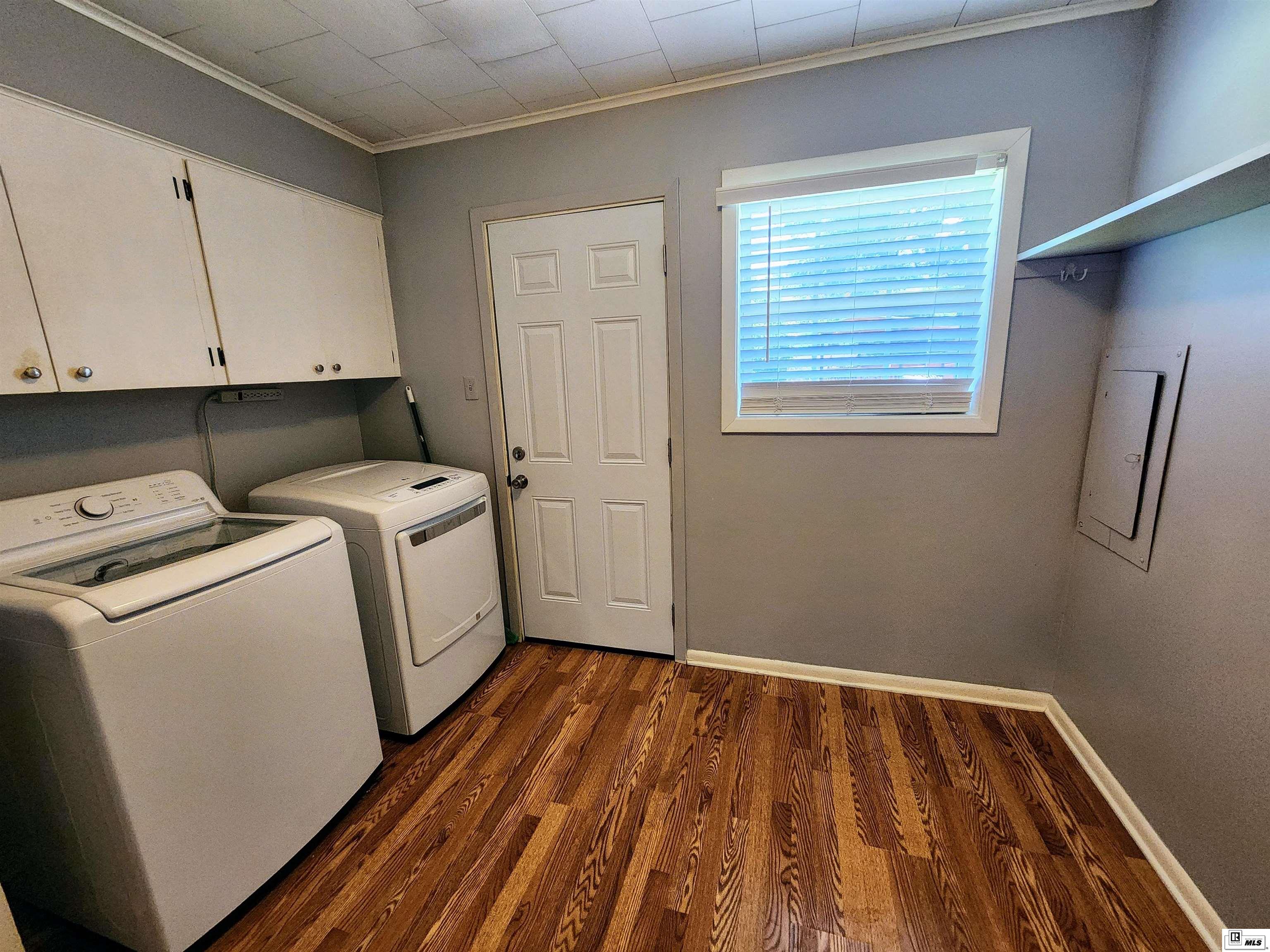 3602 Vondell Circle