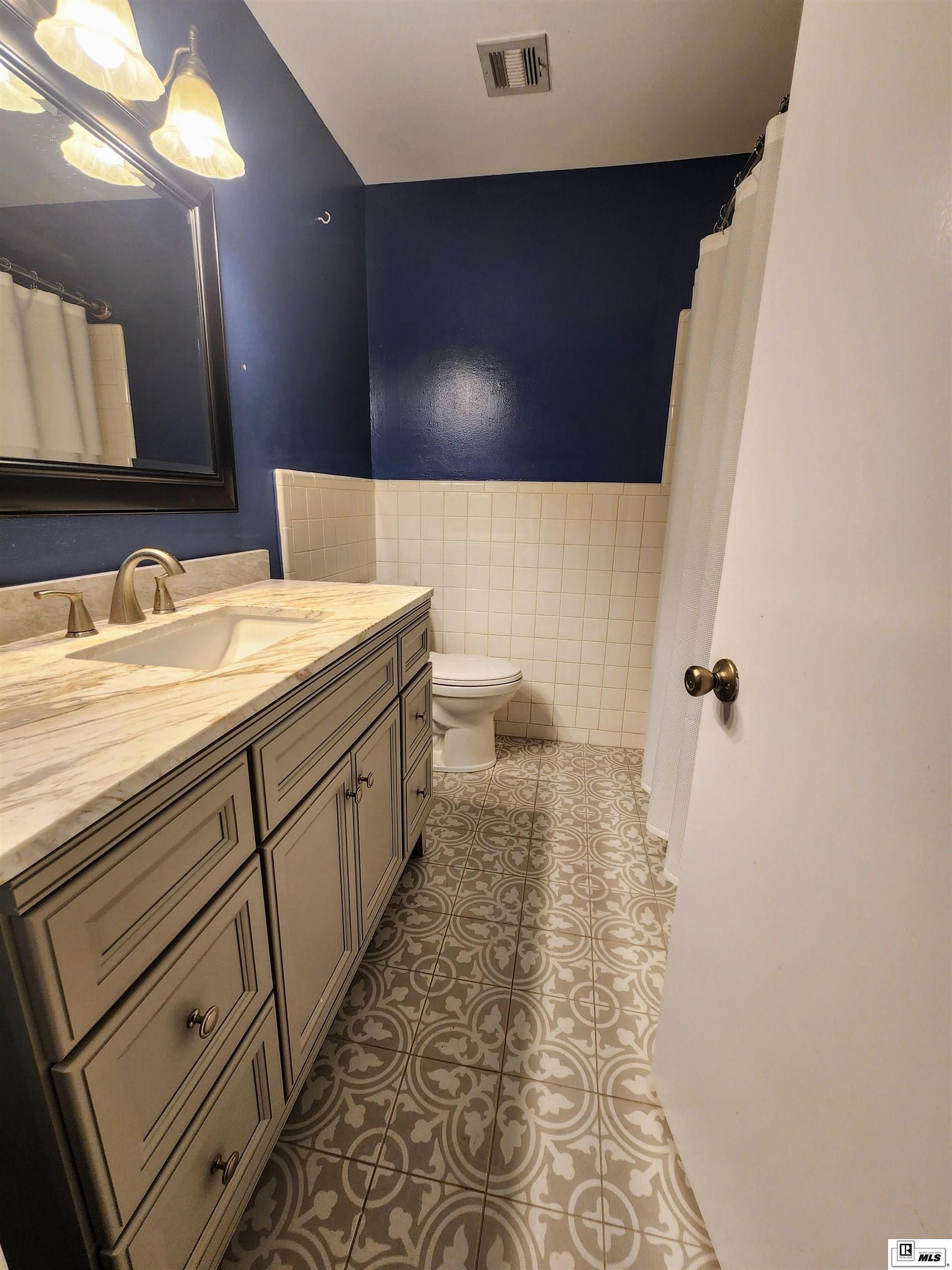 3602 Vondell Circle