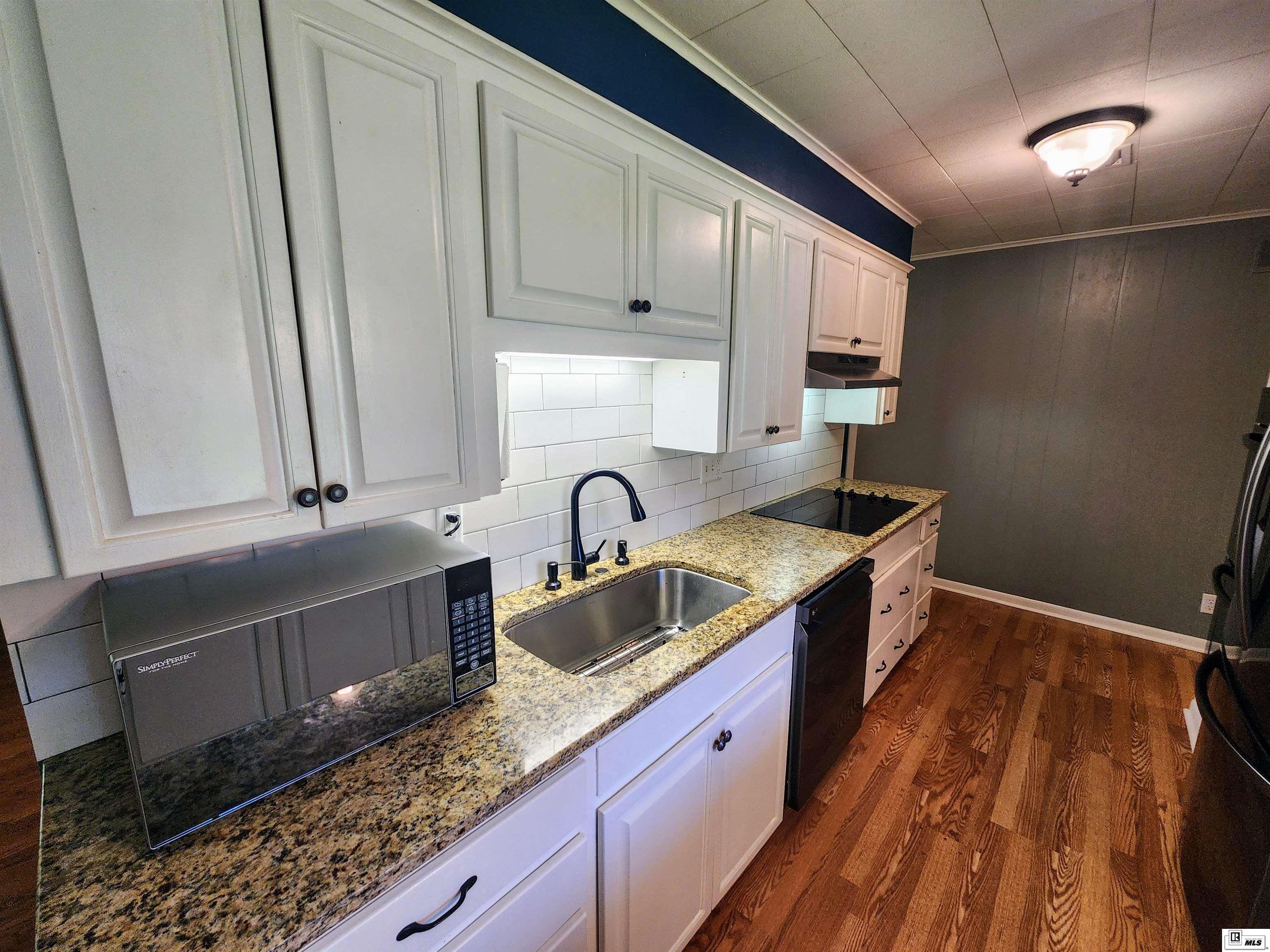 3602 Vondell Circle