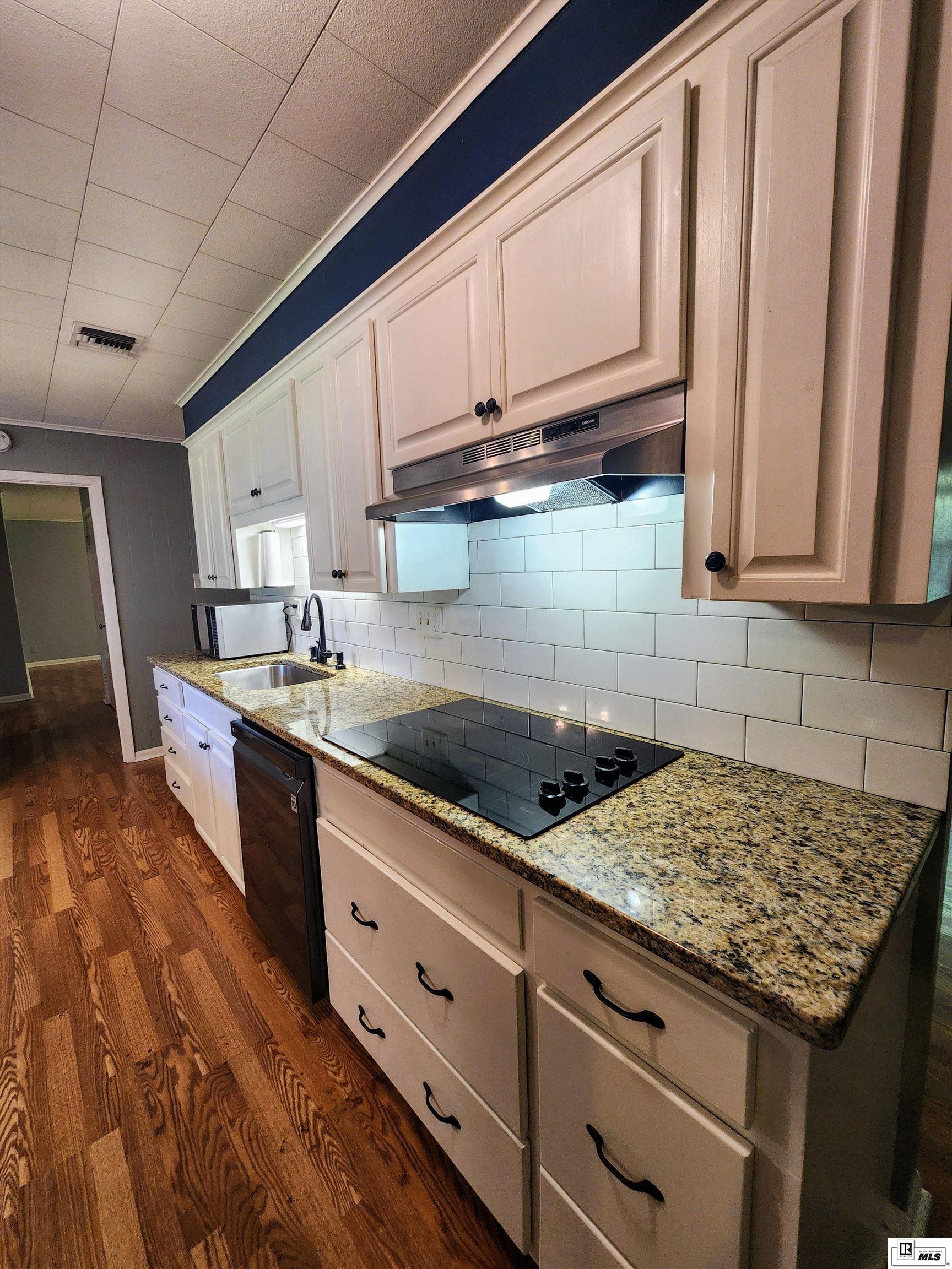 3602 Vondell Circle