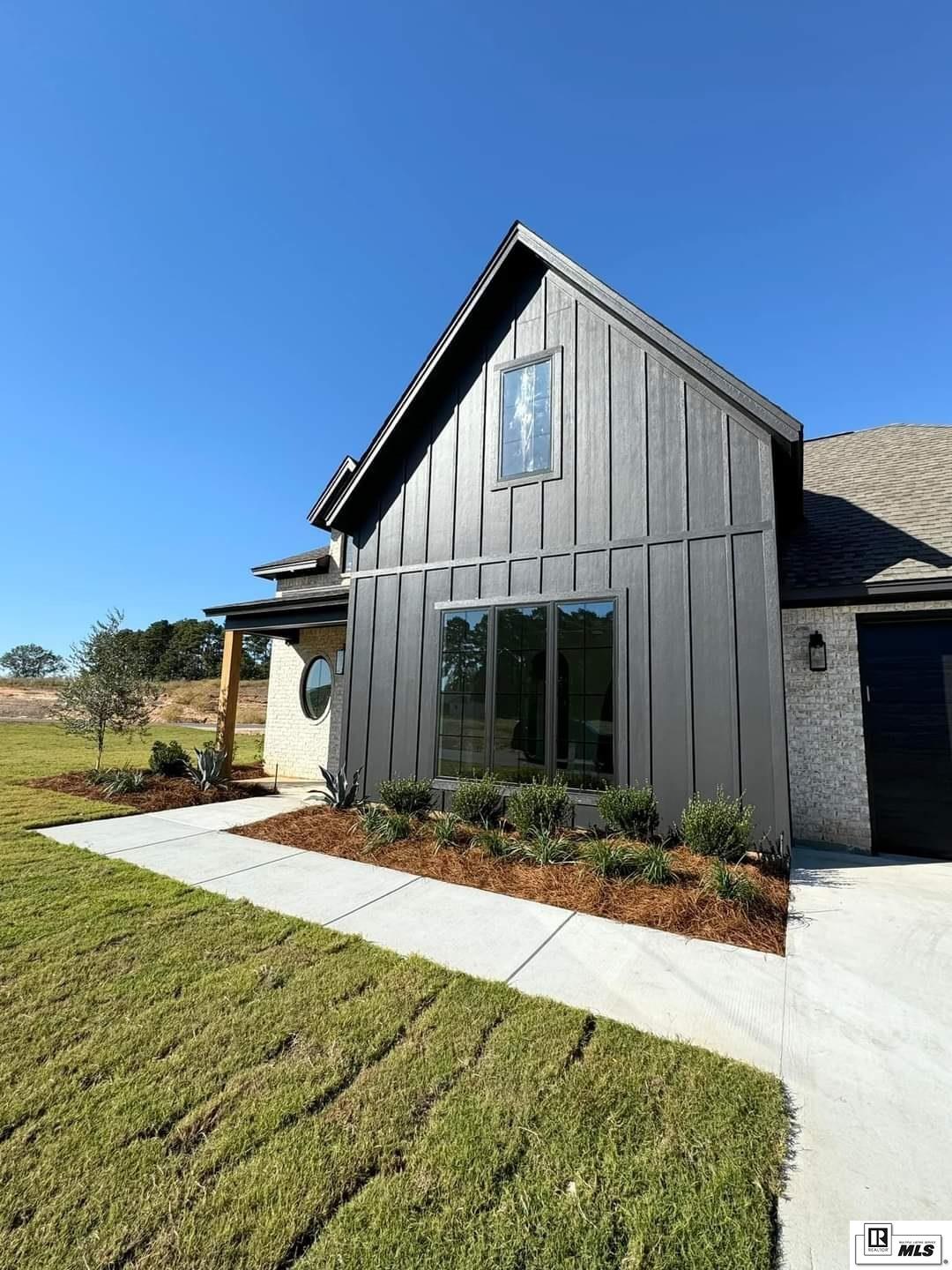 115 Chapal Gray Drive