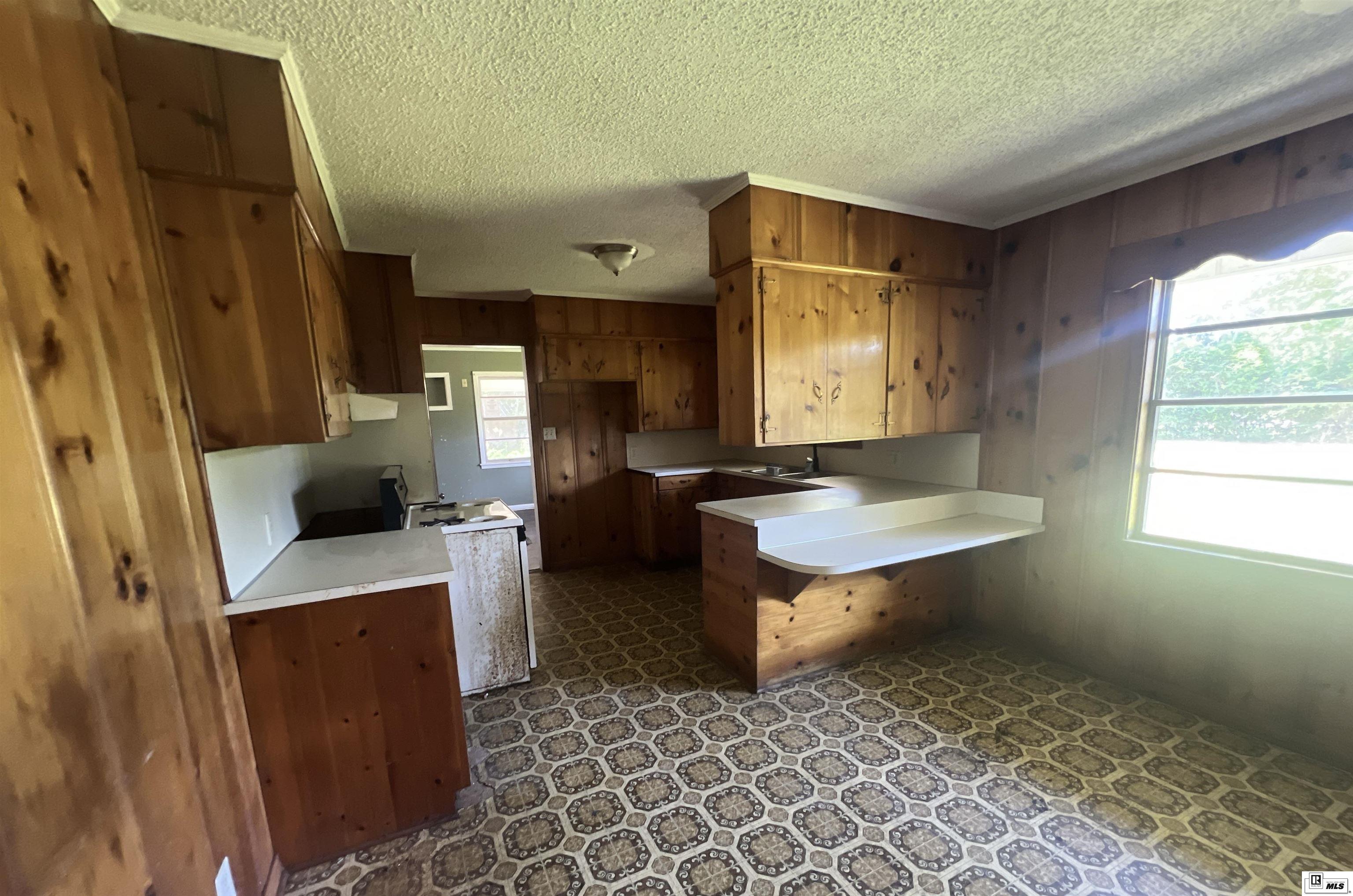 216 Jesse Aulds Road