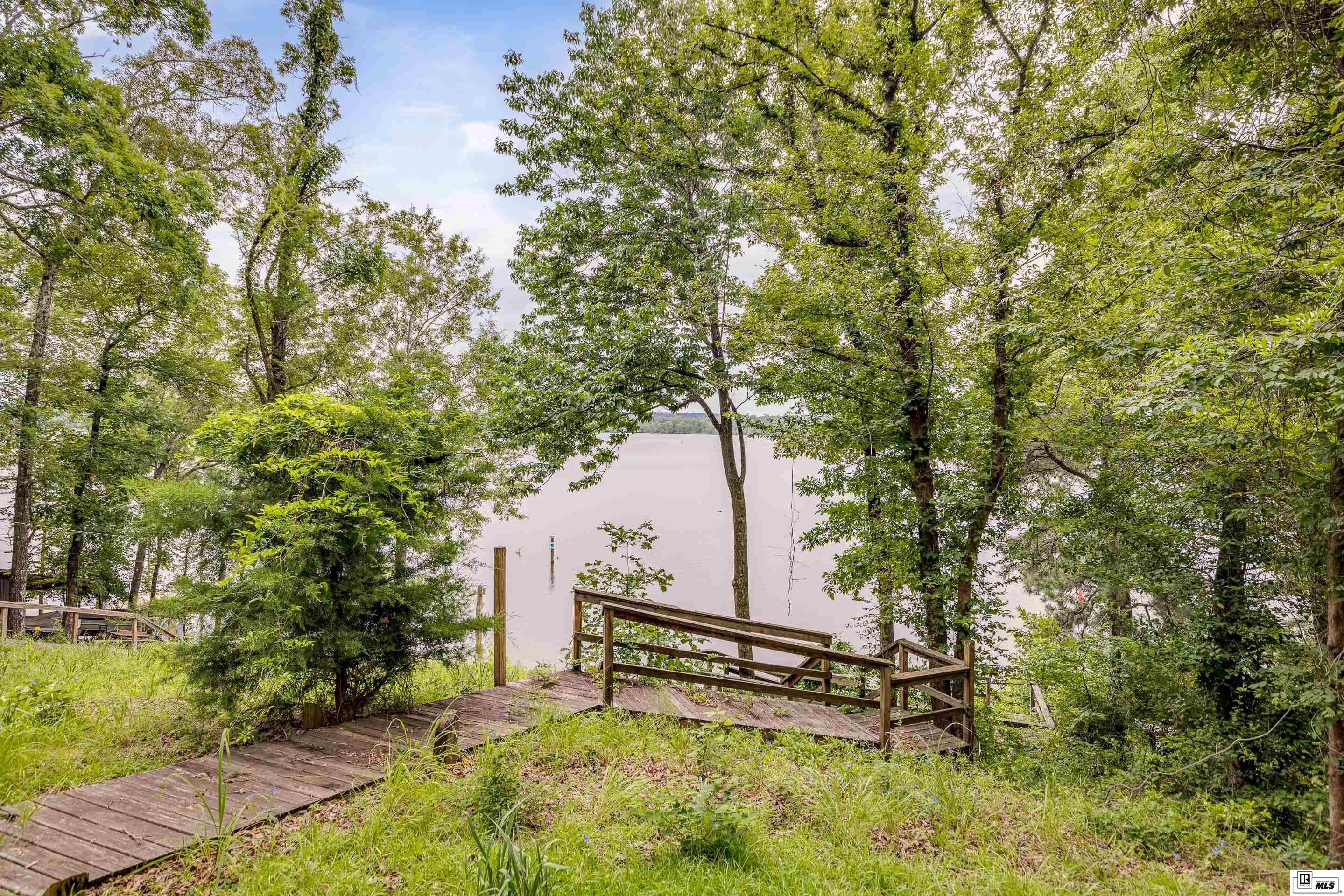 674 Sandfield Road
