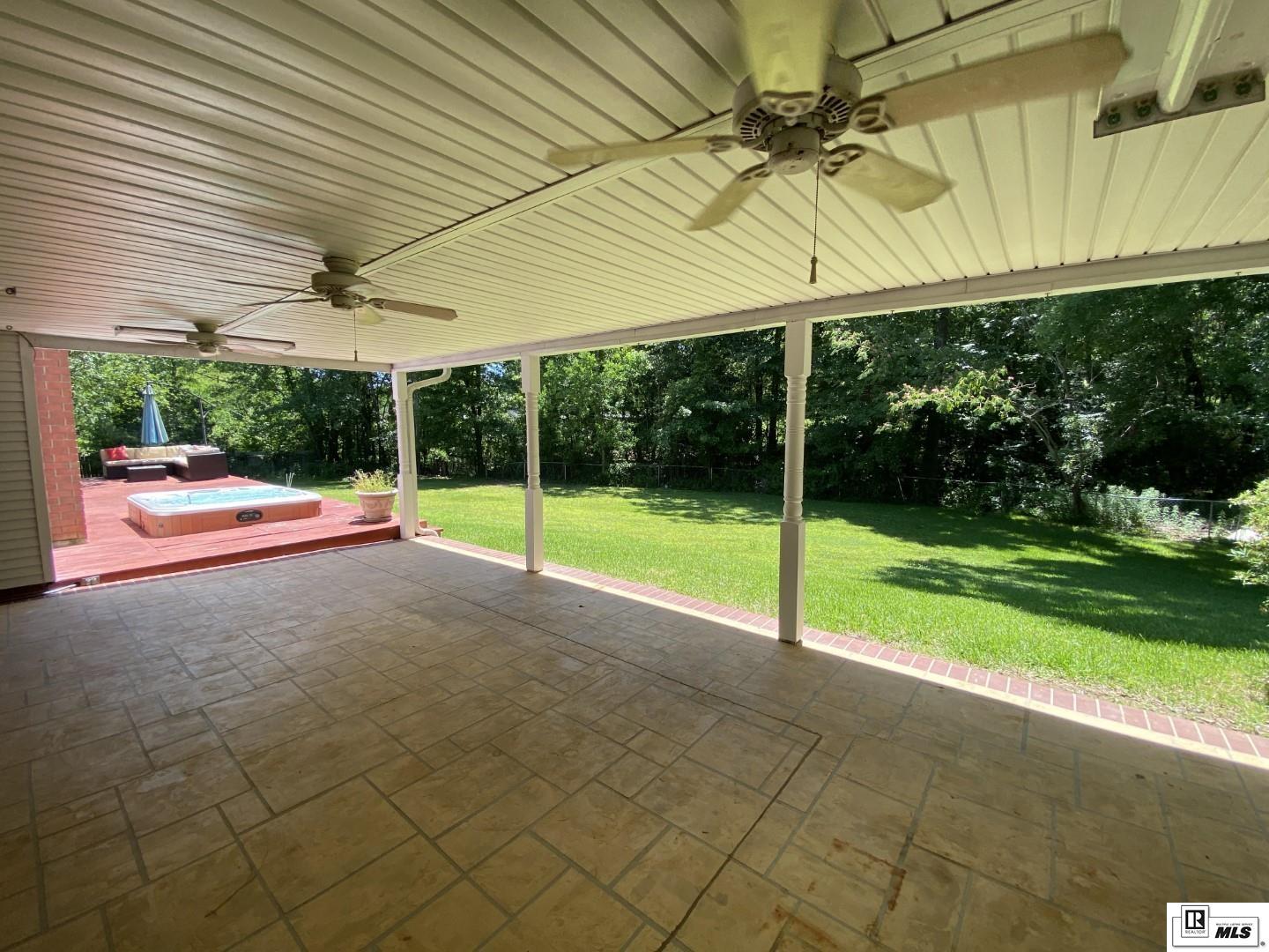 617 Cheniere Drew Road