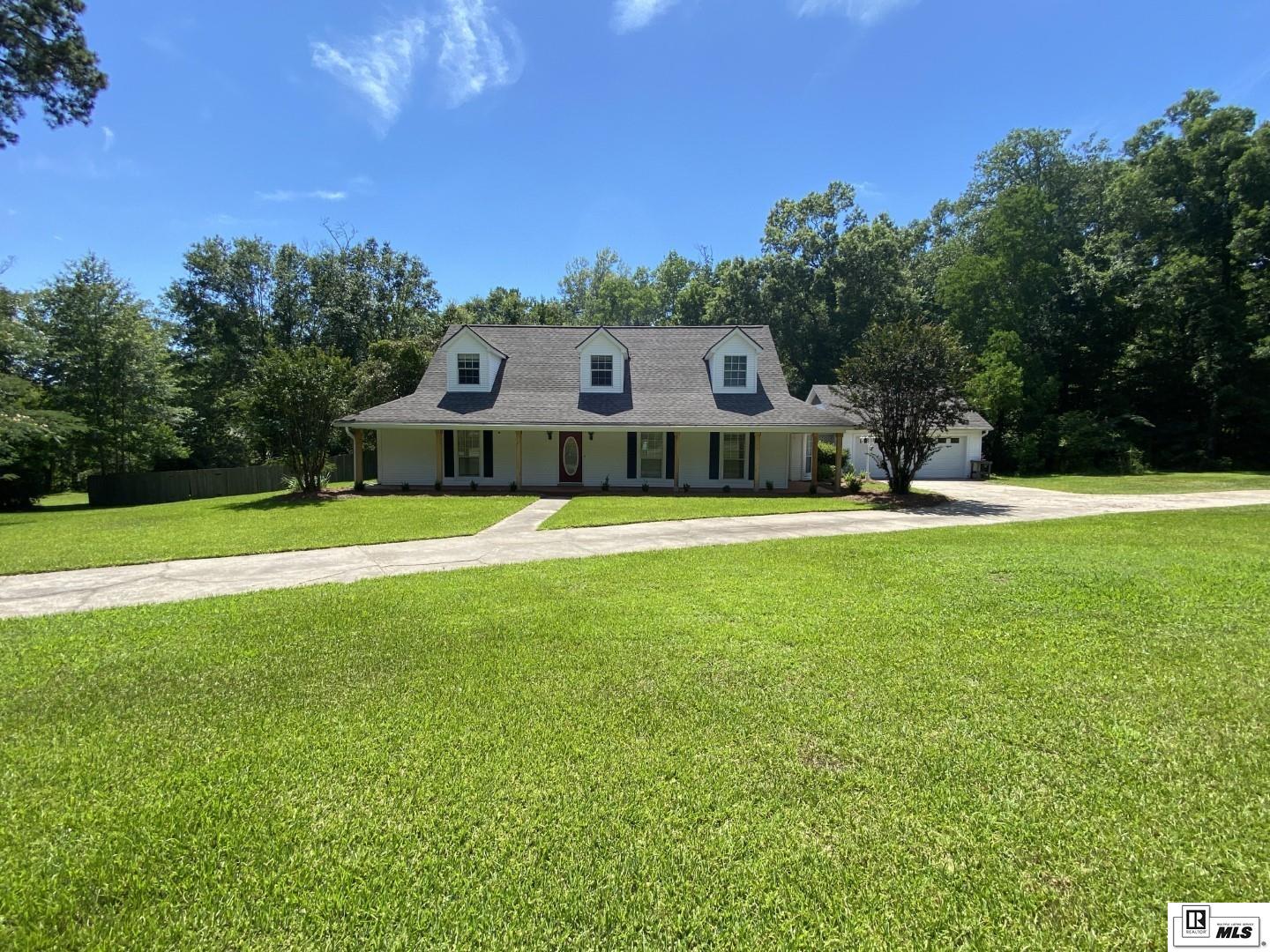 617 Cheniere Drew Road