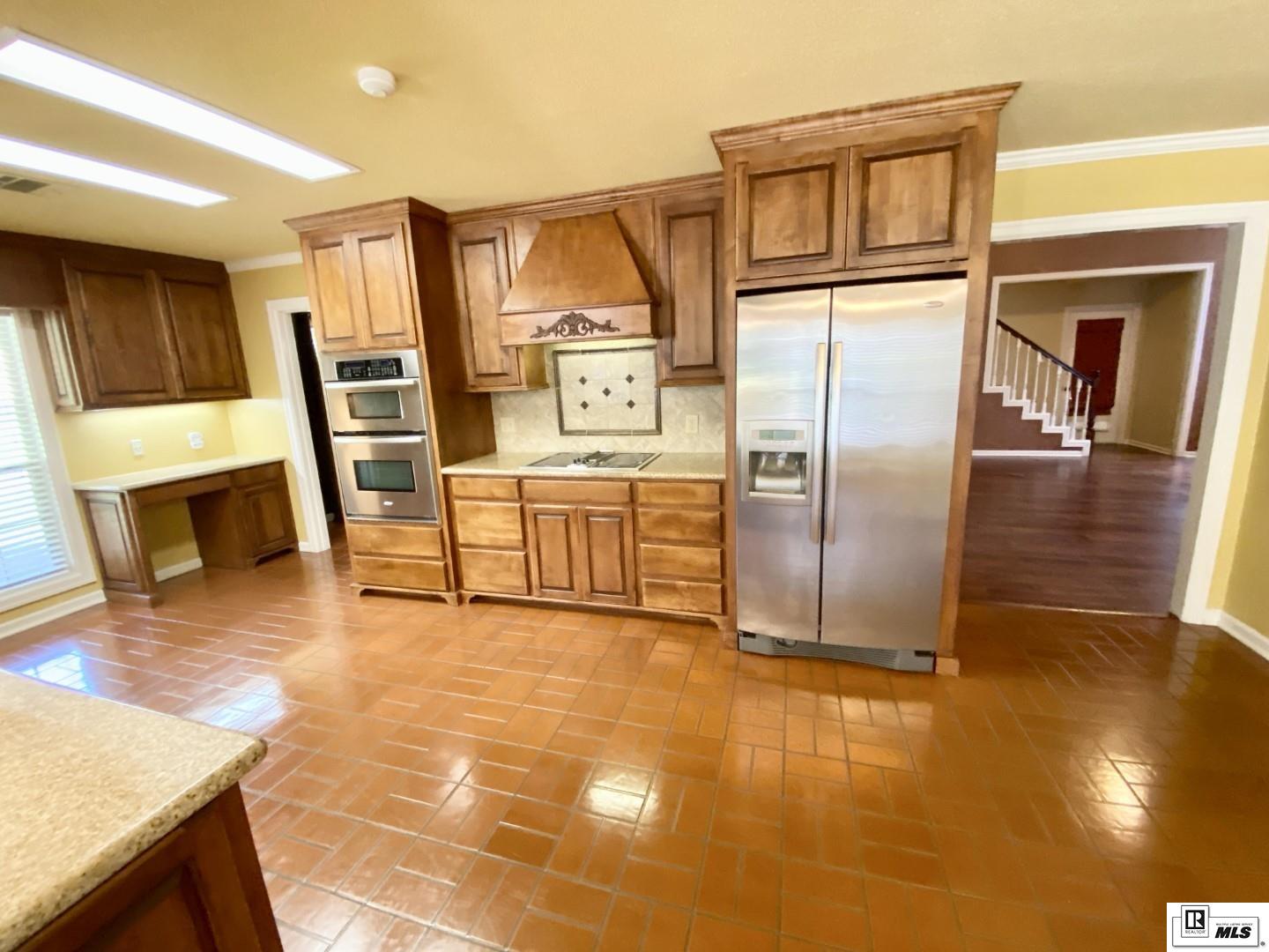 617 Cheniere Drew Road