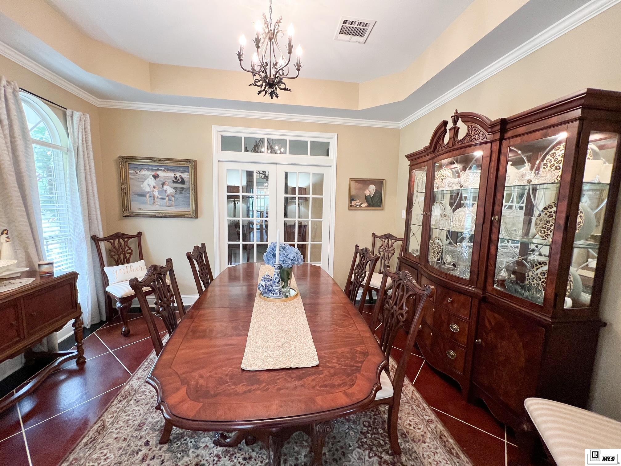 153 Oakhaven Drive