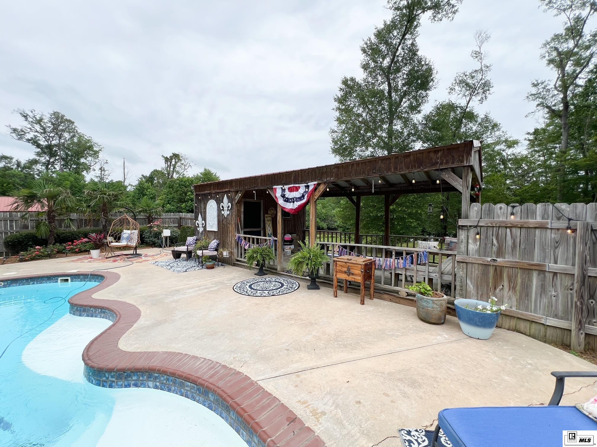 153 Oakhaven Drive
