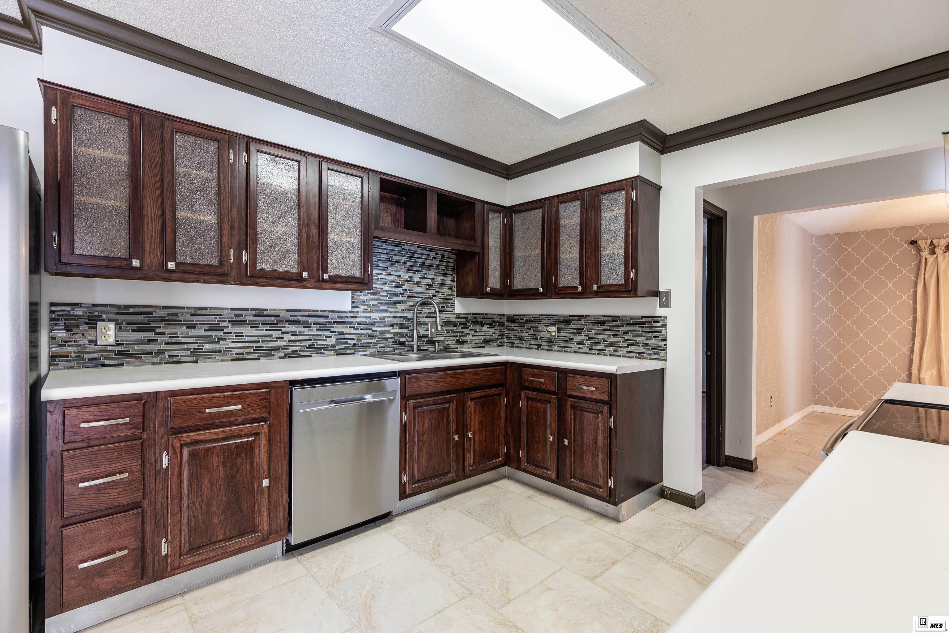 1483 Mitcham Orchard Road