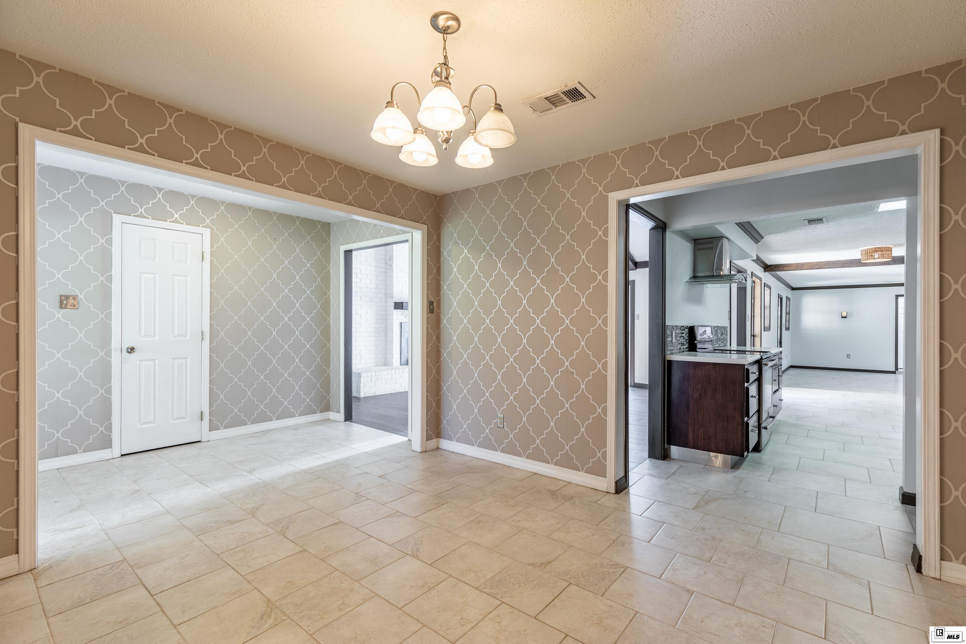 1483 Mitcham Orchard Road