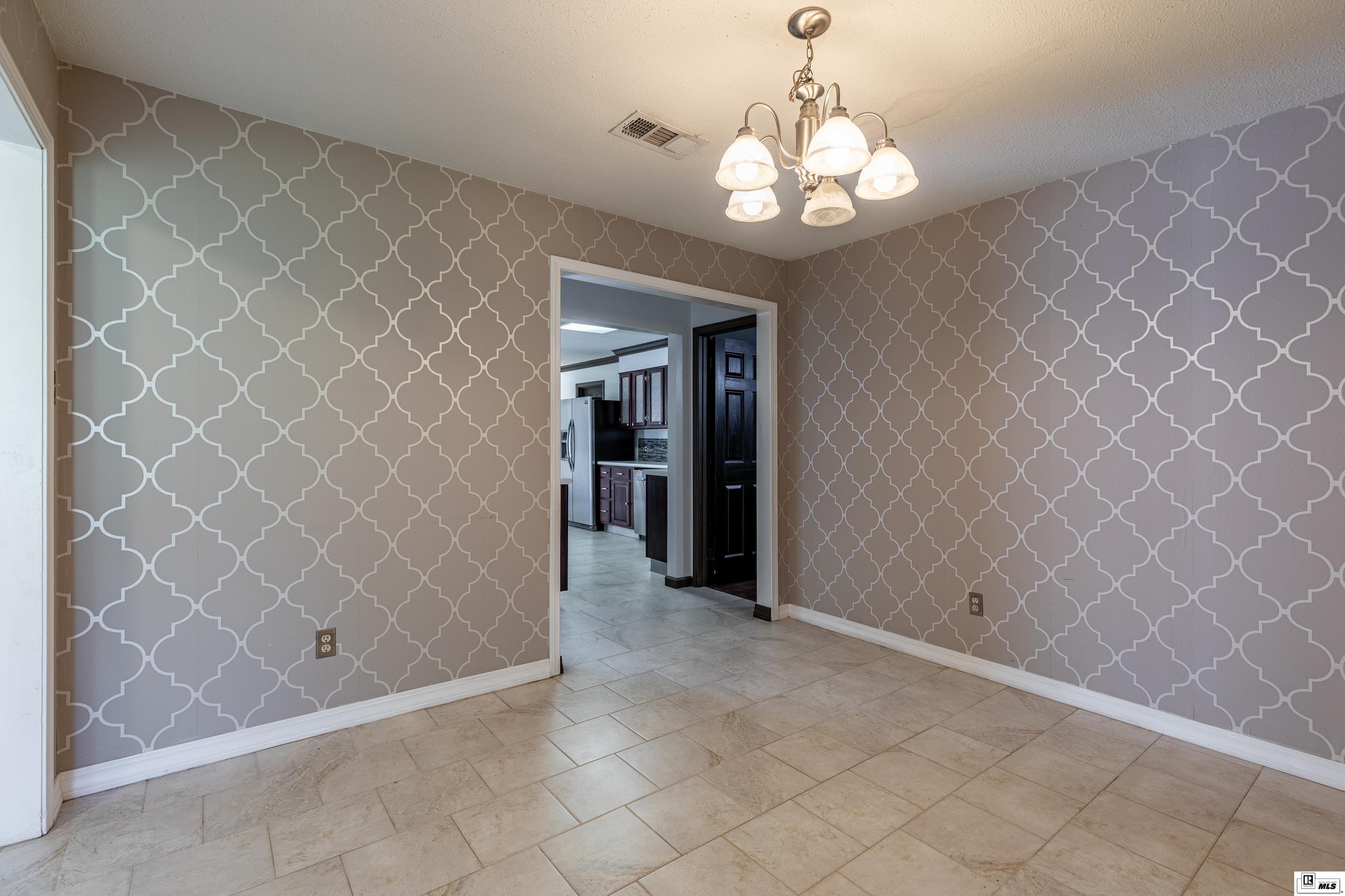 1483 Mitcham Orchard Road