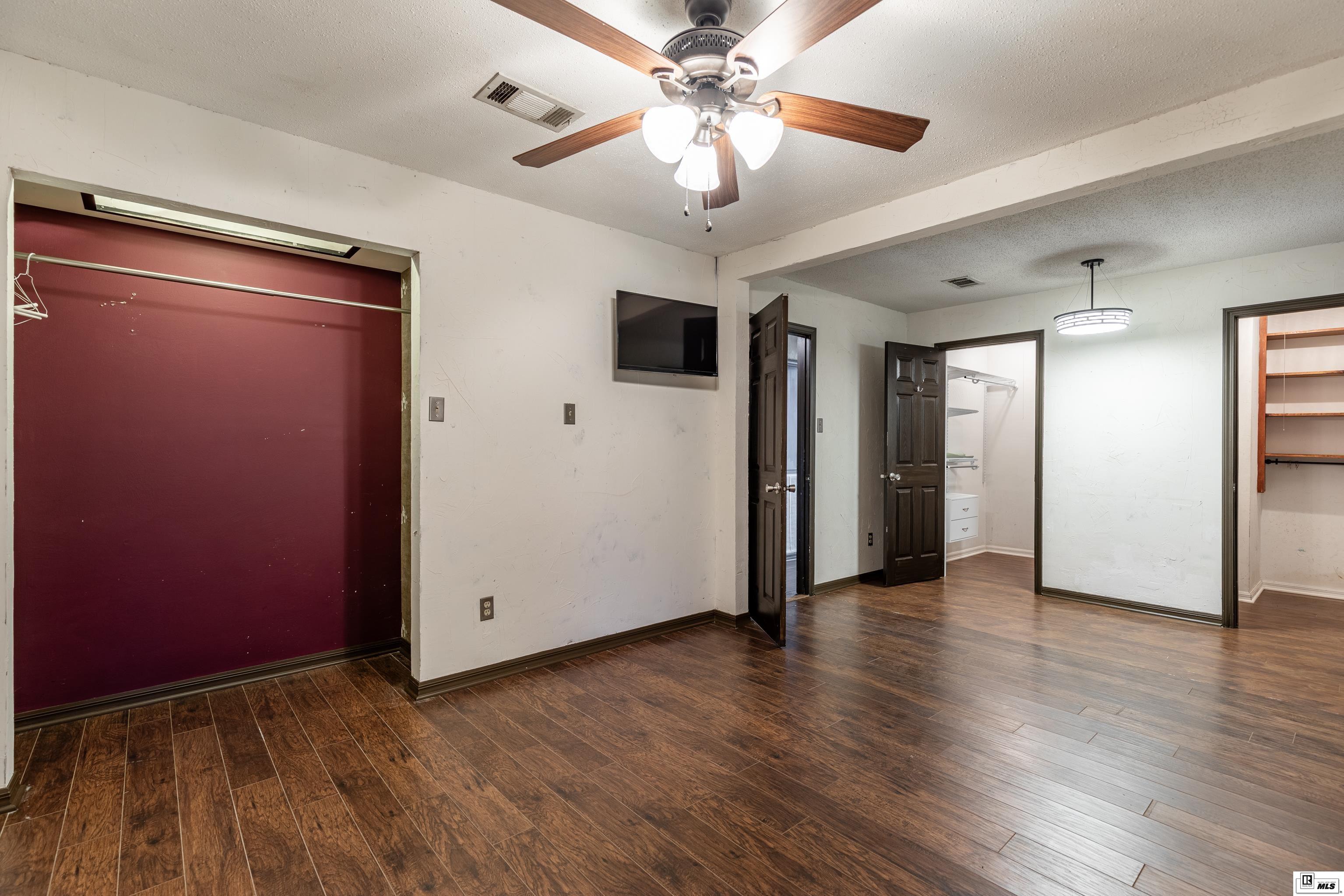 1483 Mitcham Orchard Road