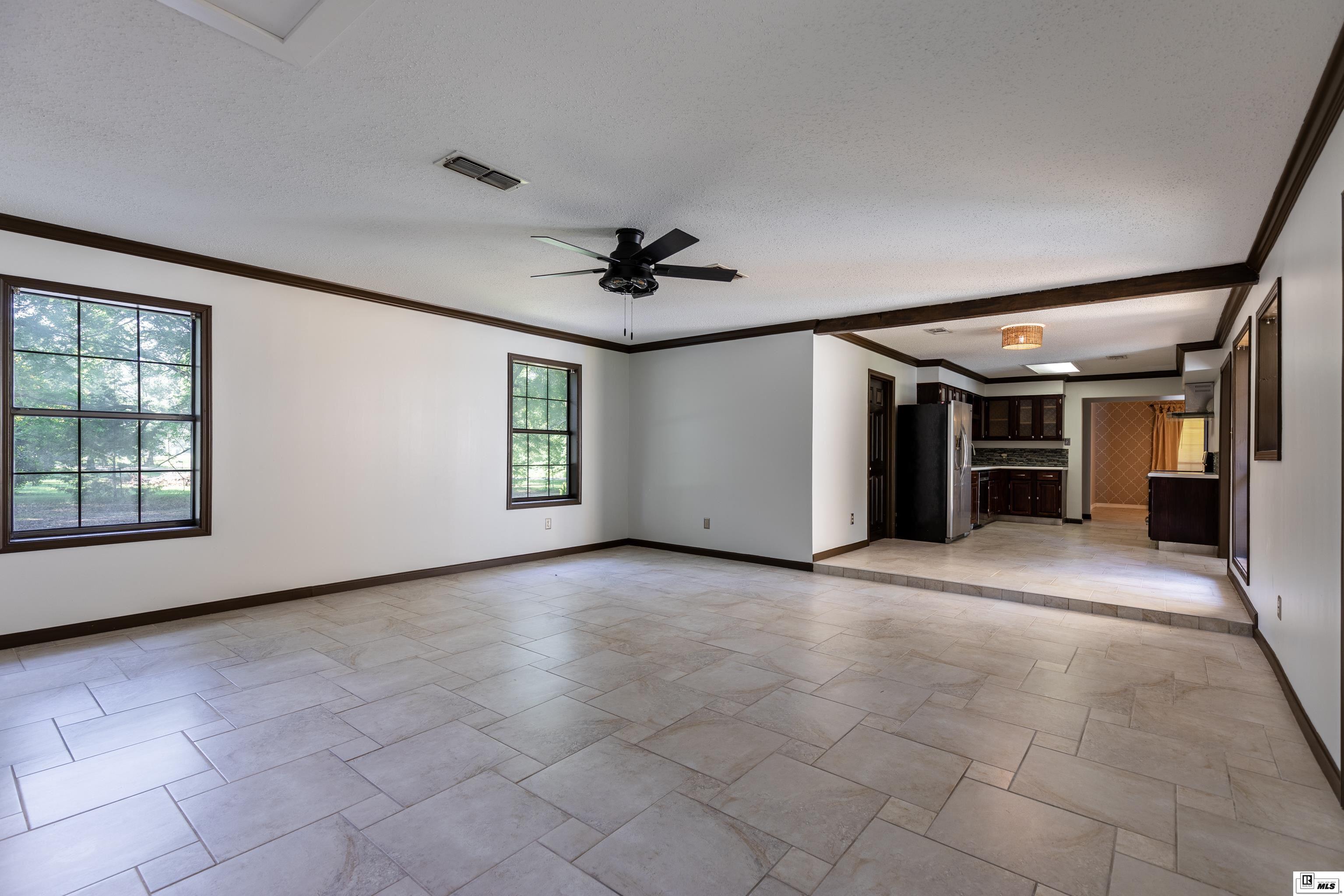 1483 Mitcham Orchard Road