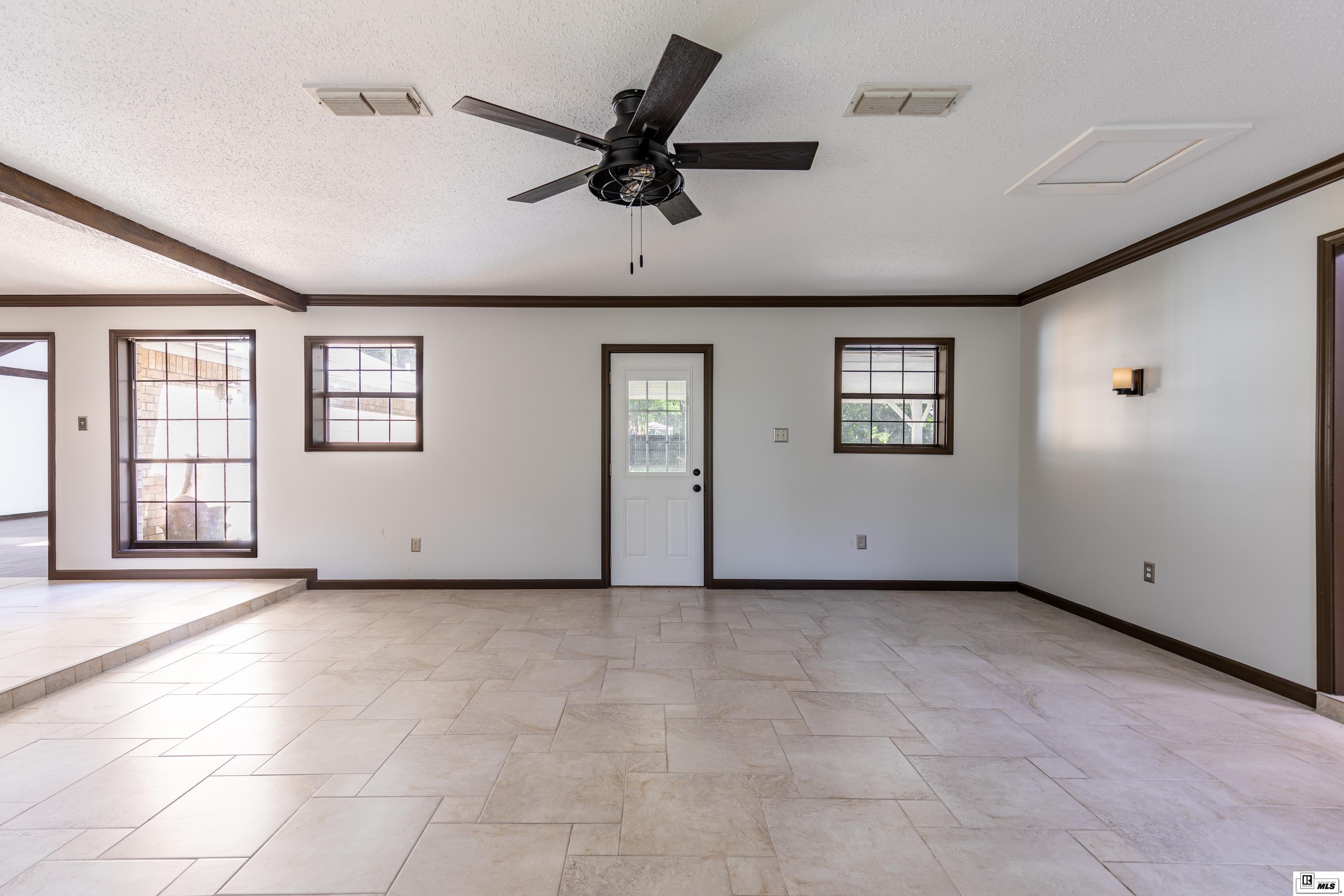 1483 Mitcham Orchard Road