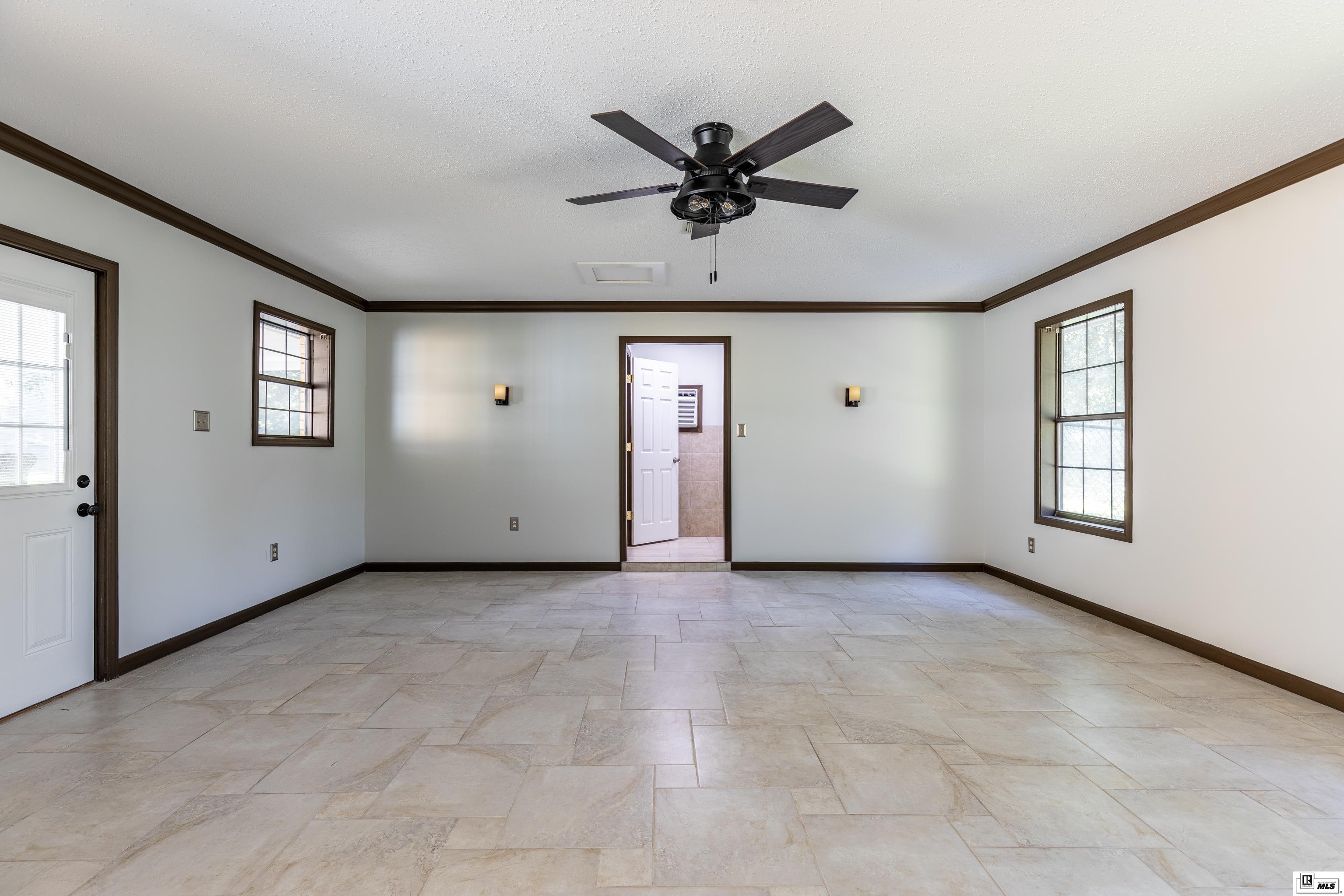 1483 Mitcham Orchard Road