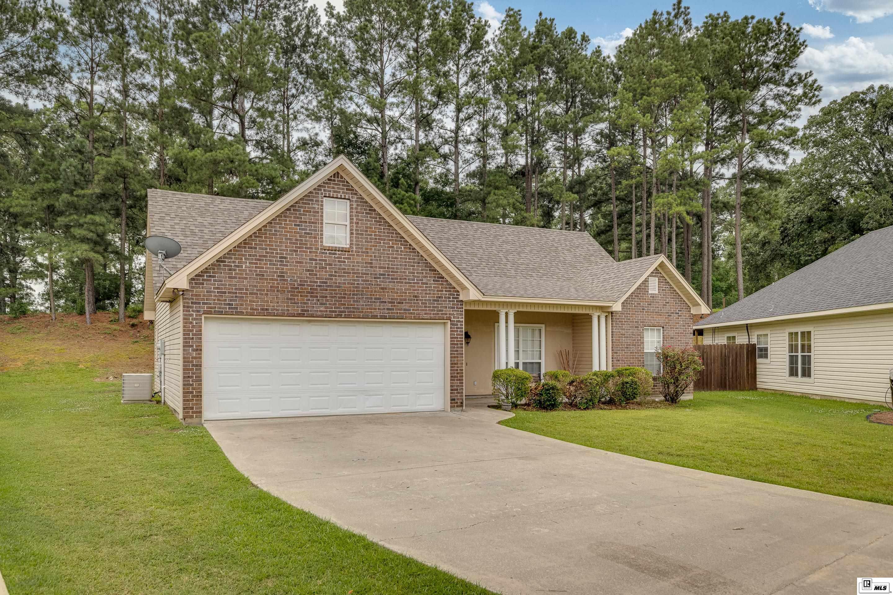 113 Arbor Cove Circle